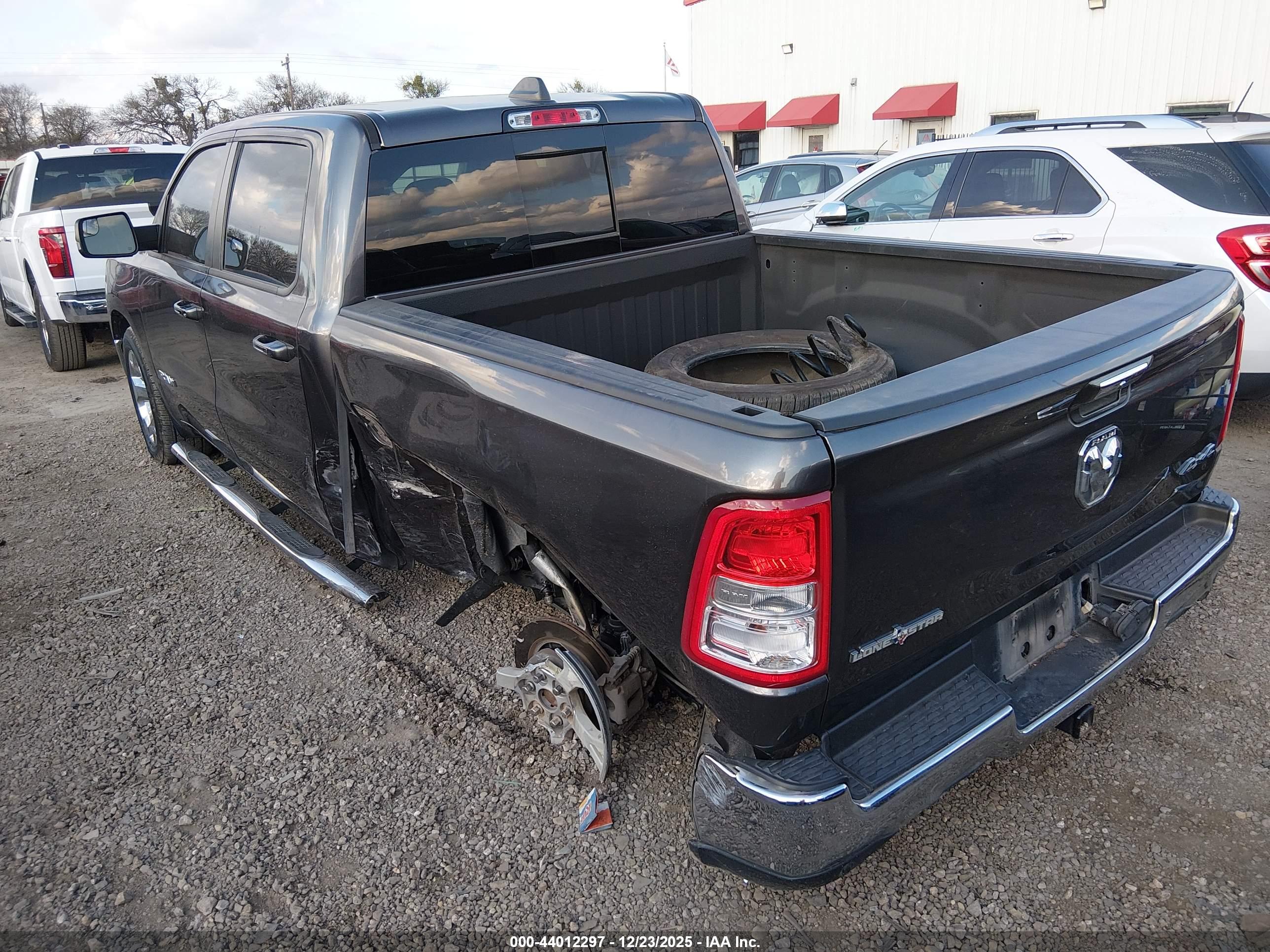 RAM 1500 image 3