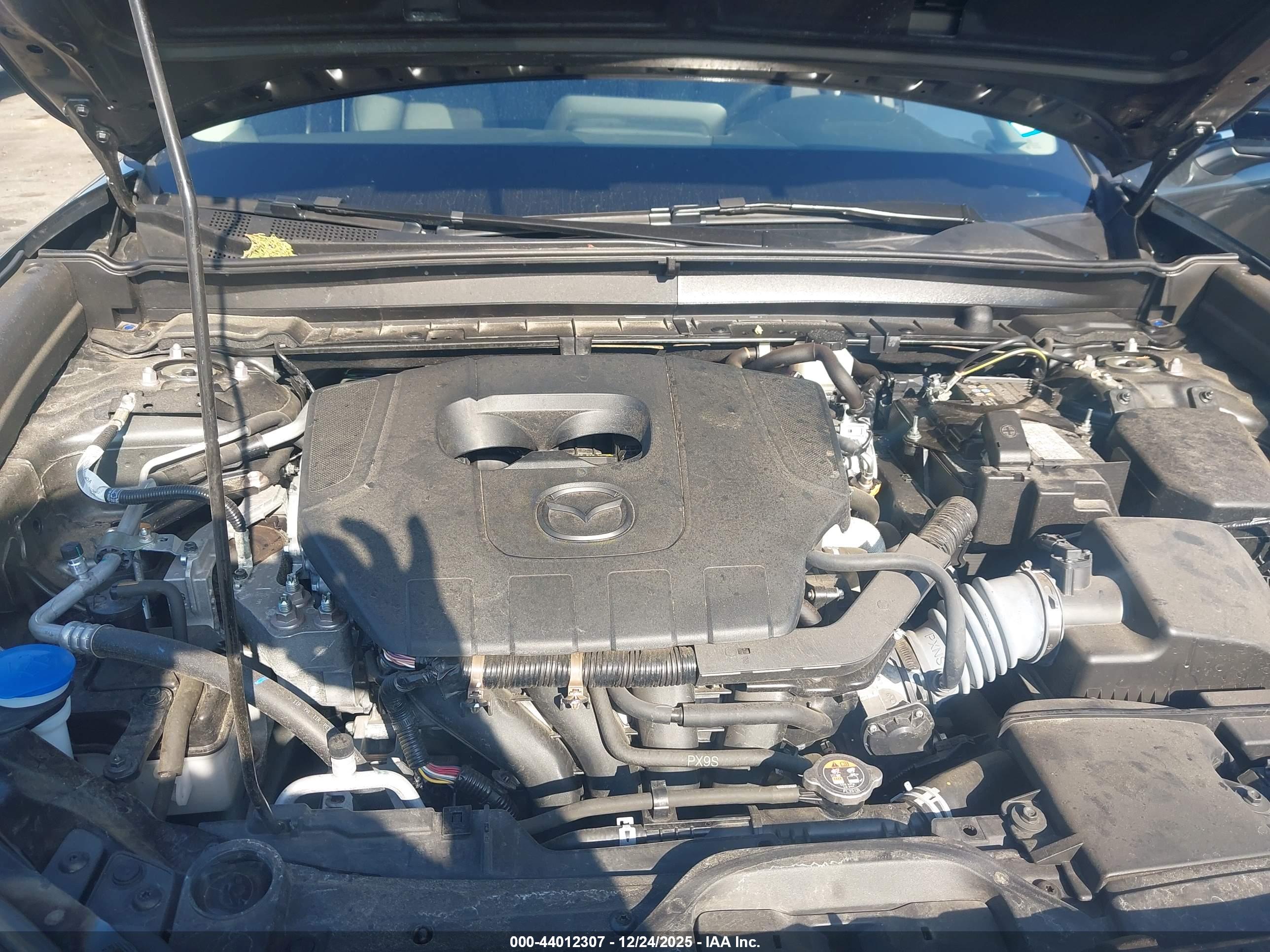 MAZDA CX-30 image 10