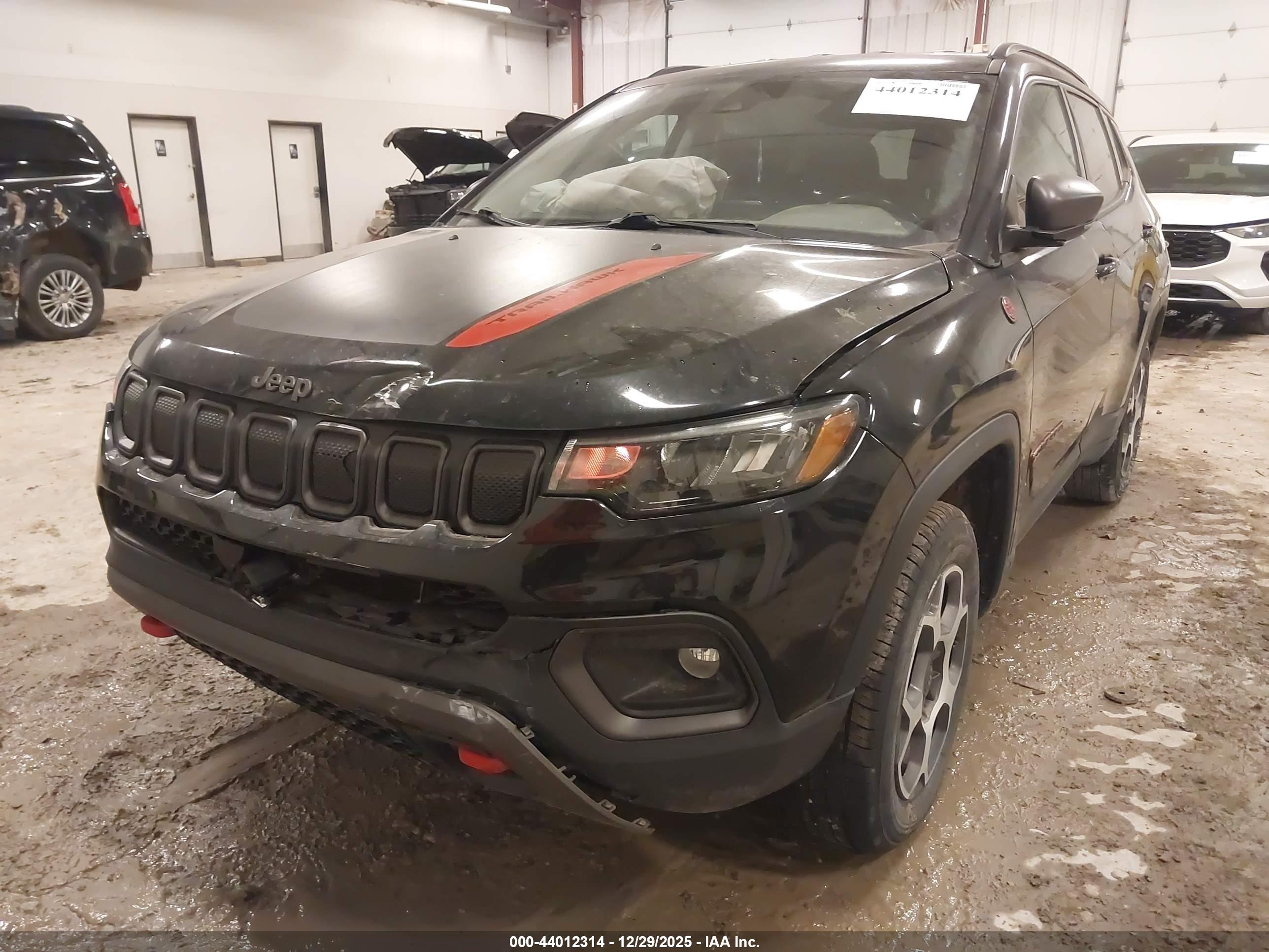 JEEP COMPASS image 6