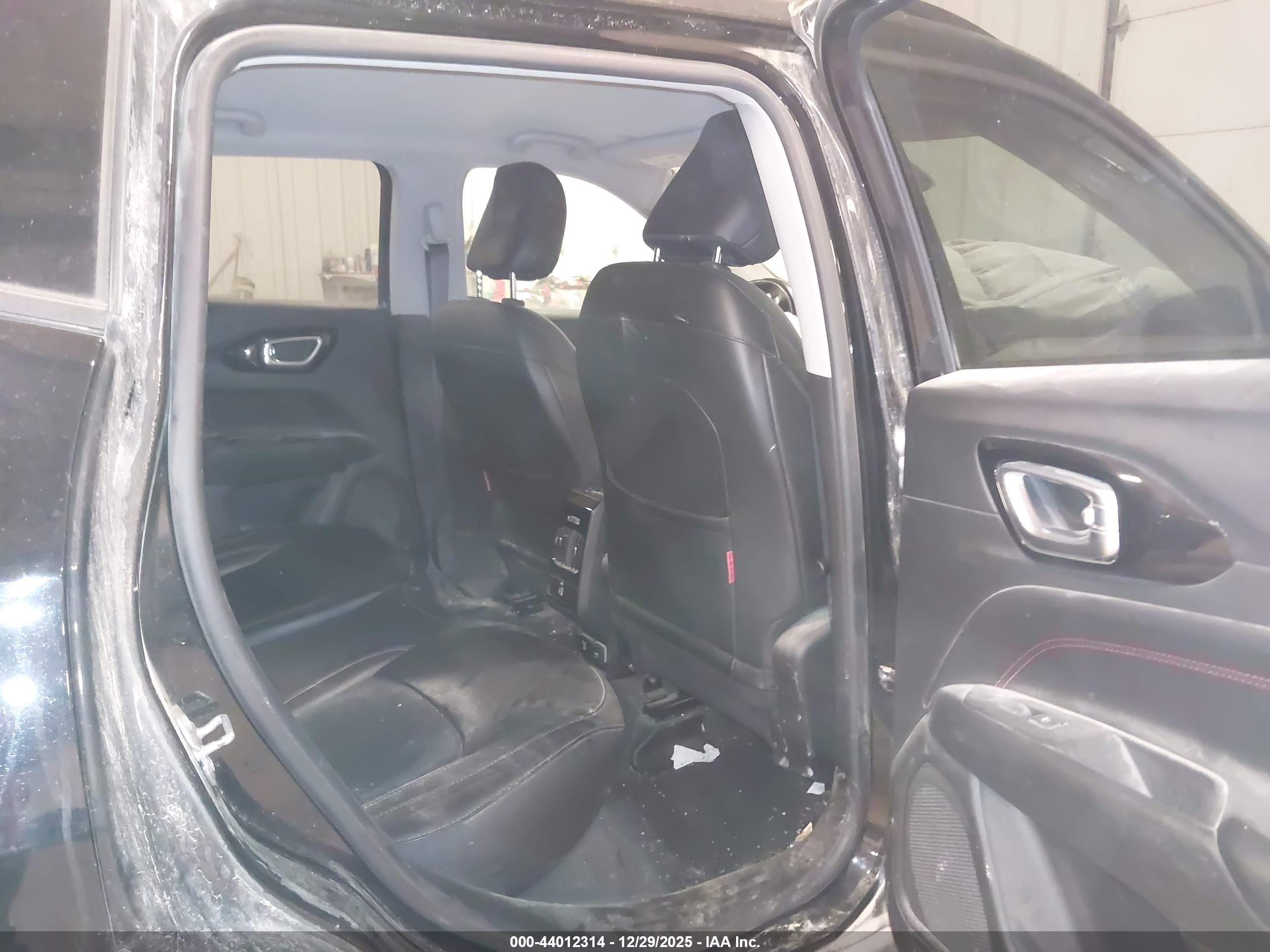 JEEP COMPASS image 8