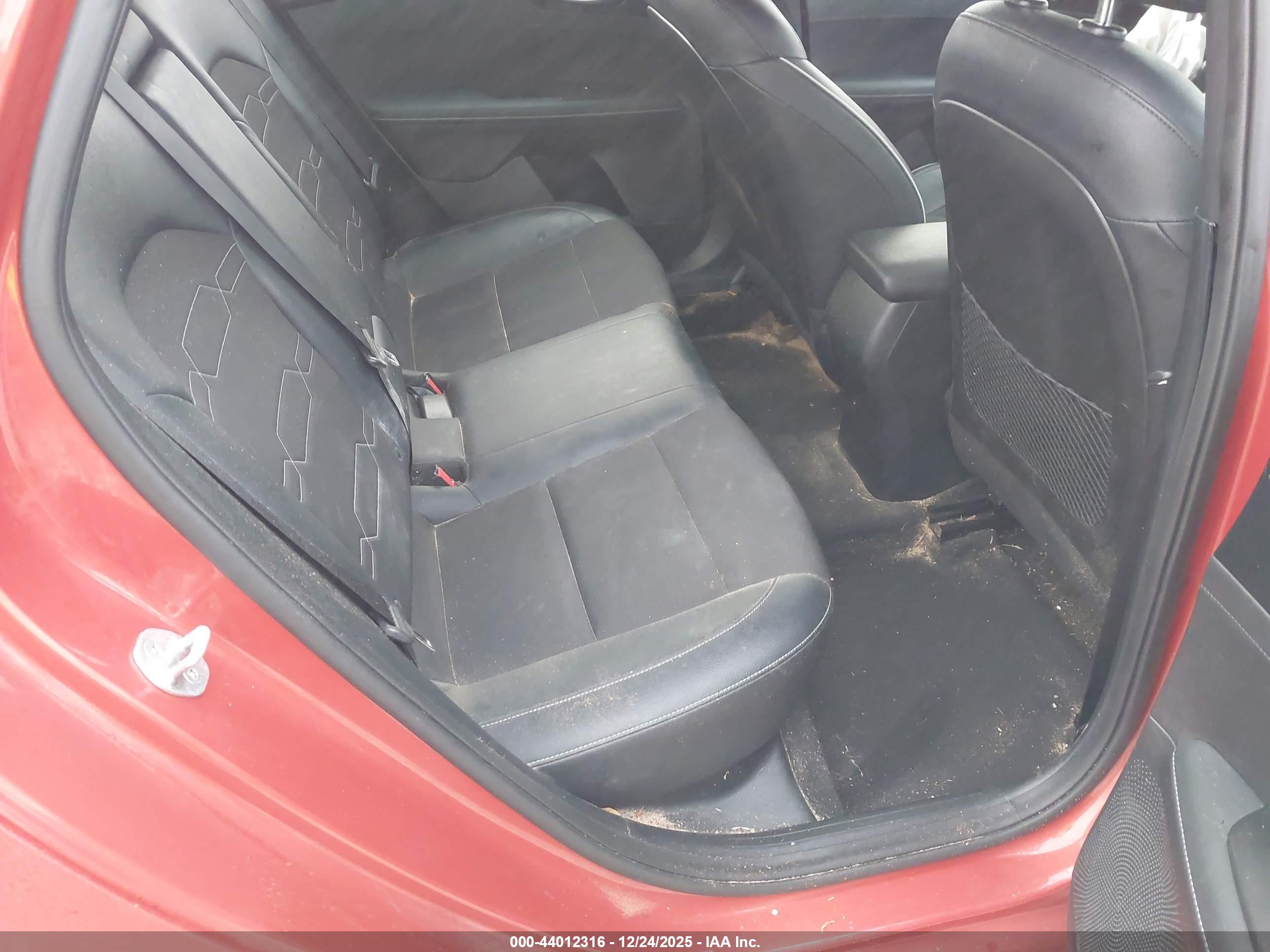 KIA FORTE image 8
