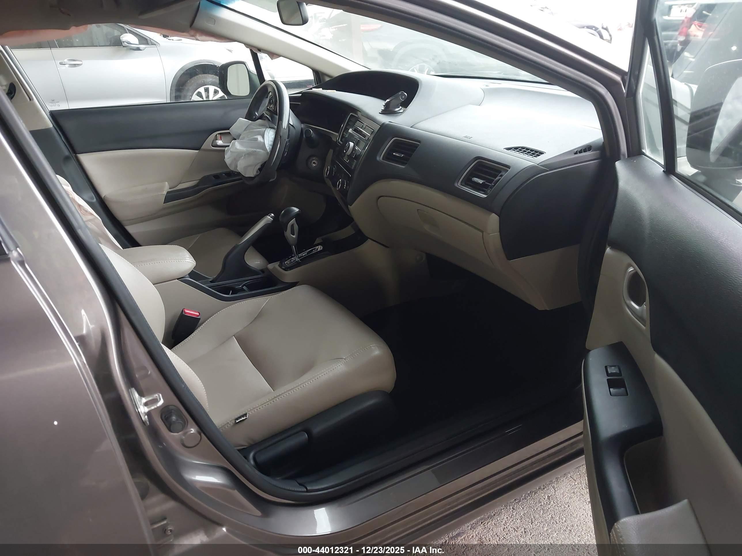 HONDA CIVIC image 5