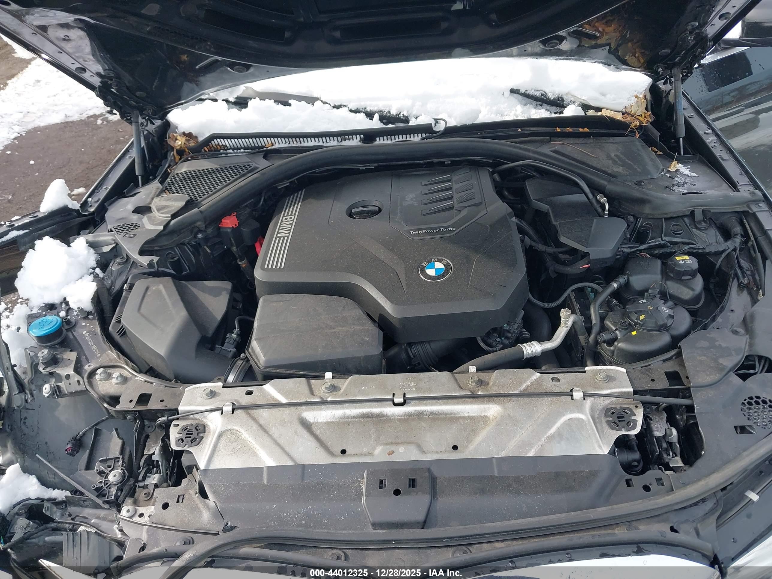 BMW 330I image 10