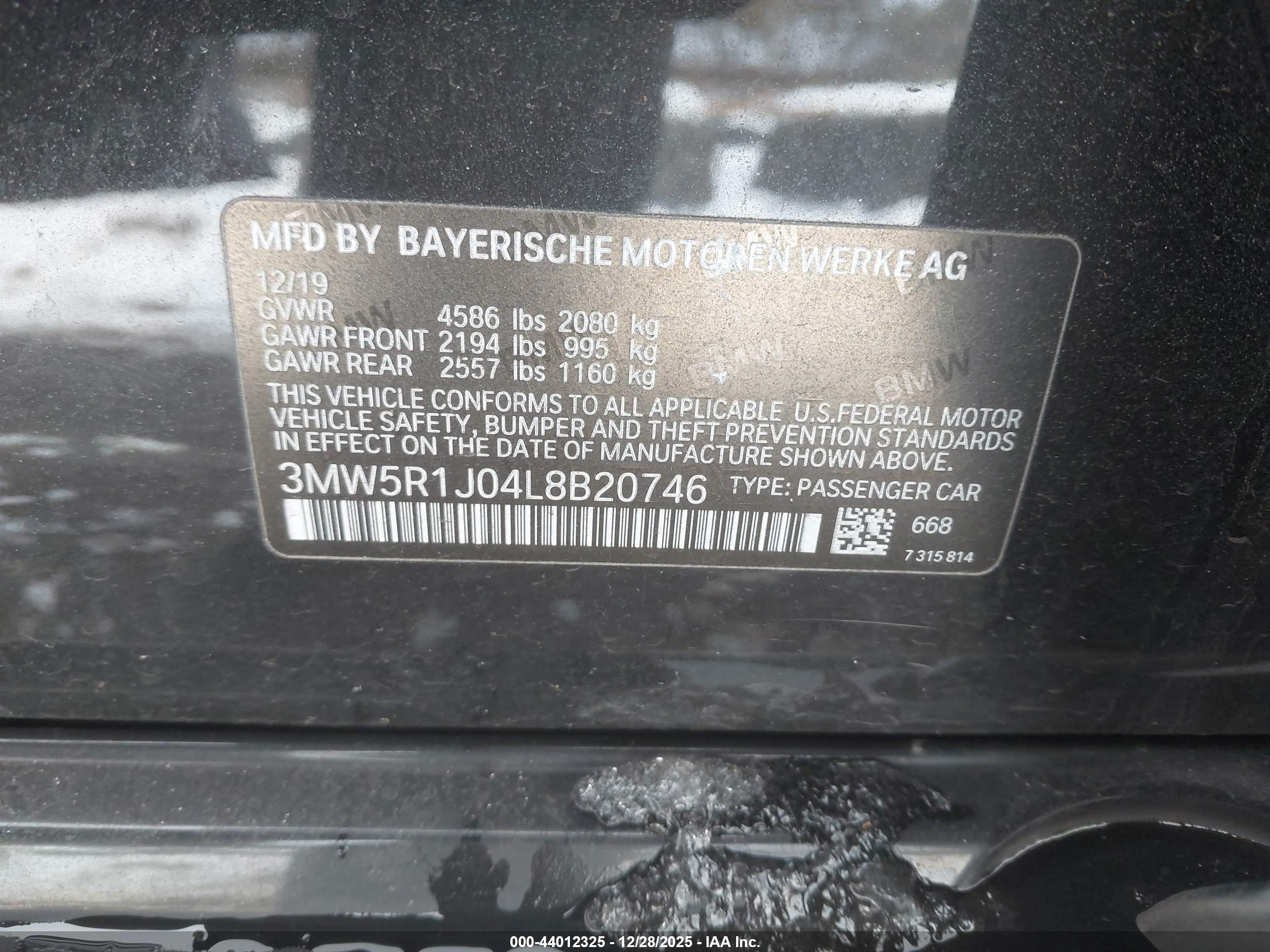 BMW 330I image 9