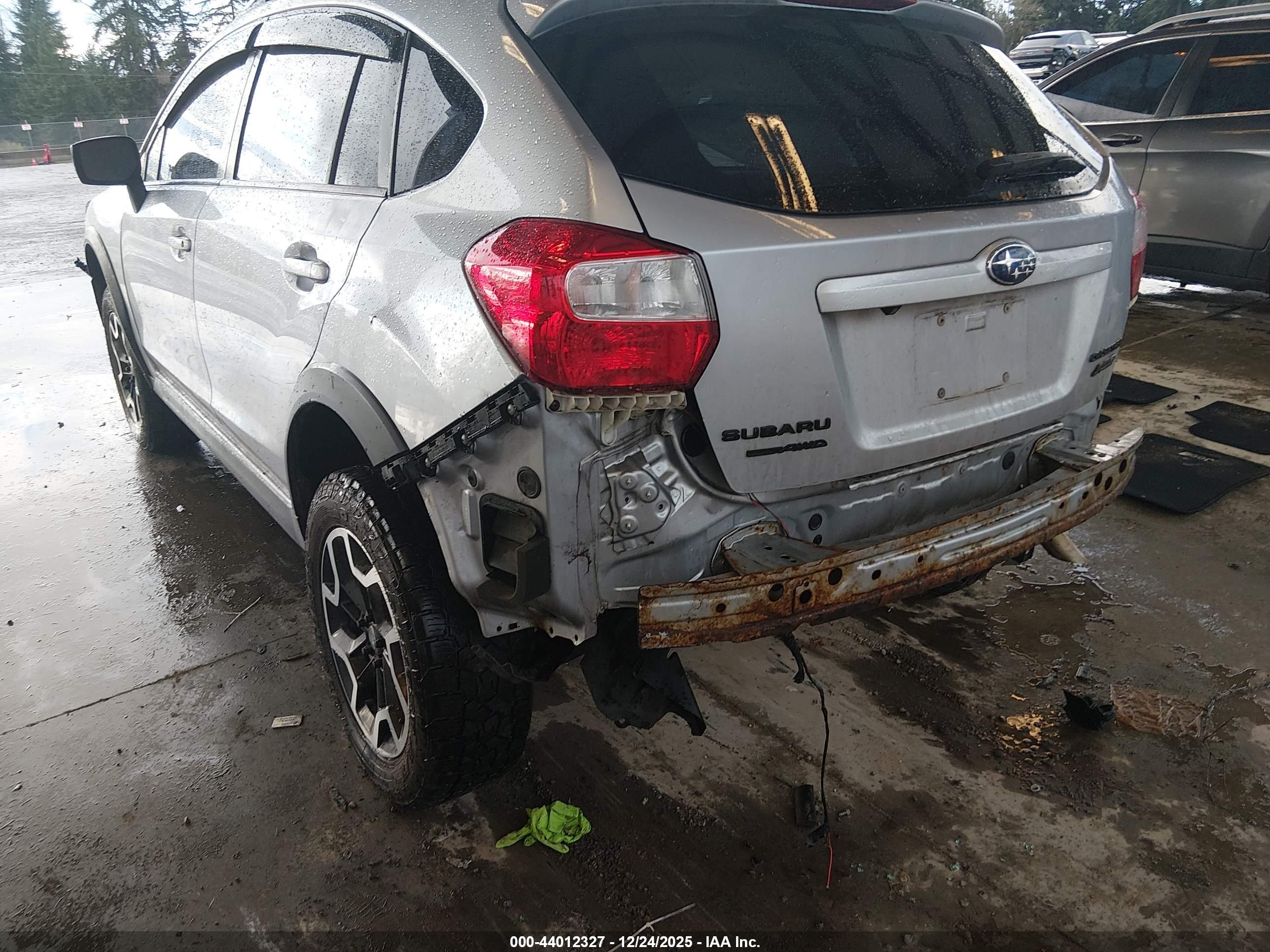 SUBARU CROSSTREK image 6
