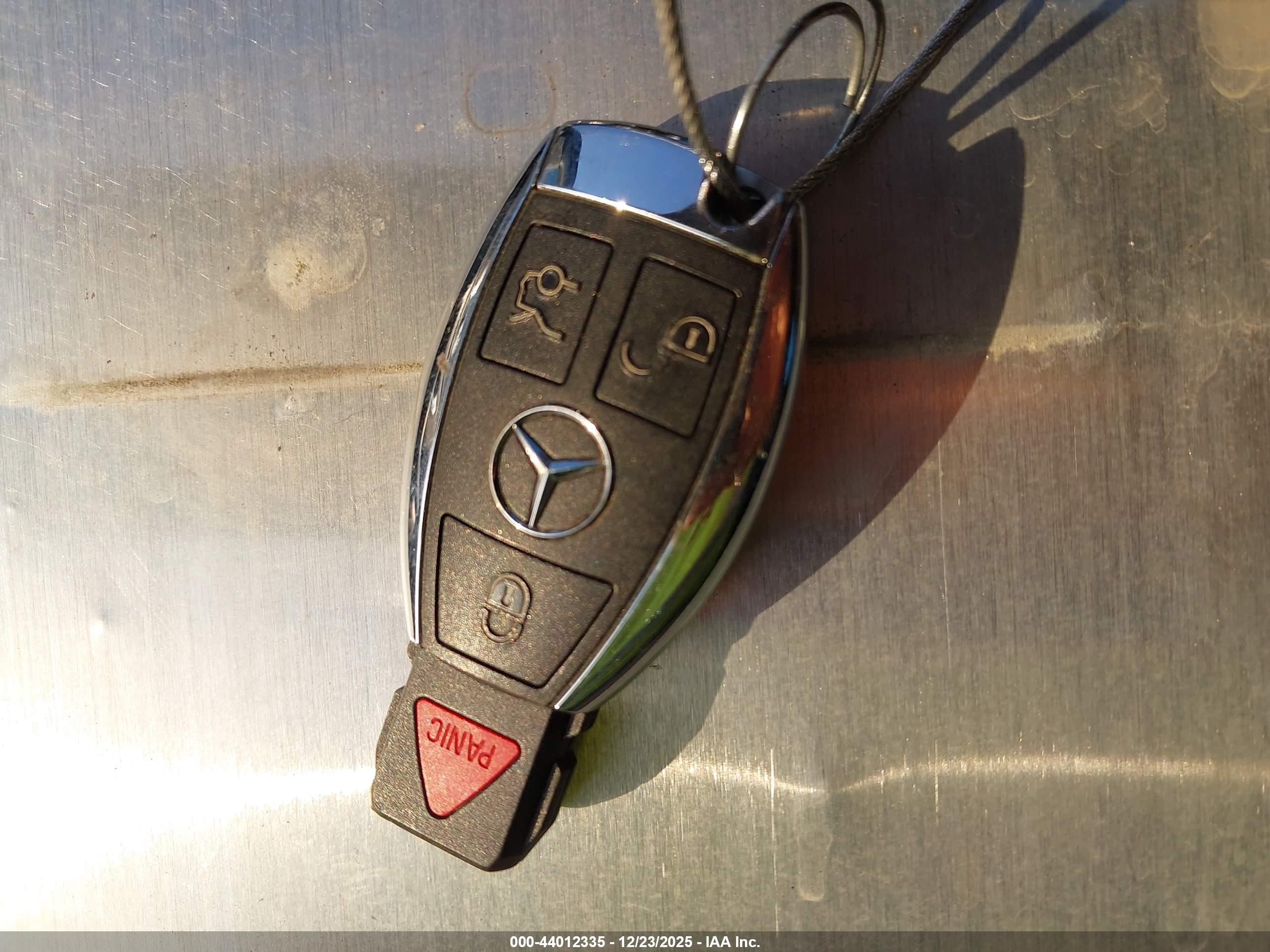 MERCEDES-BENZ C image 11