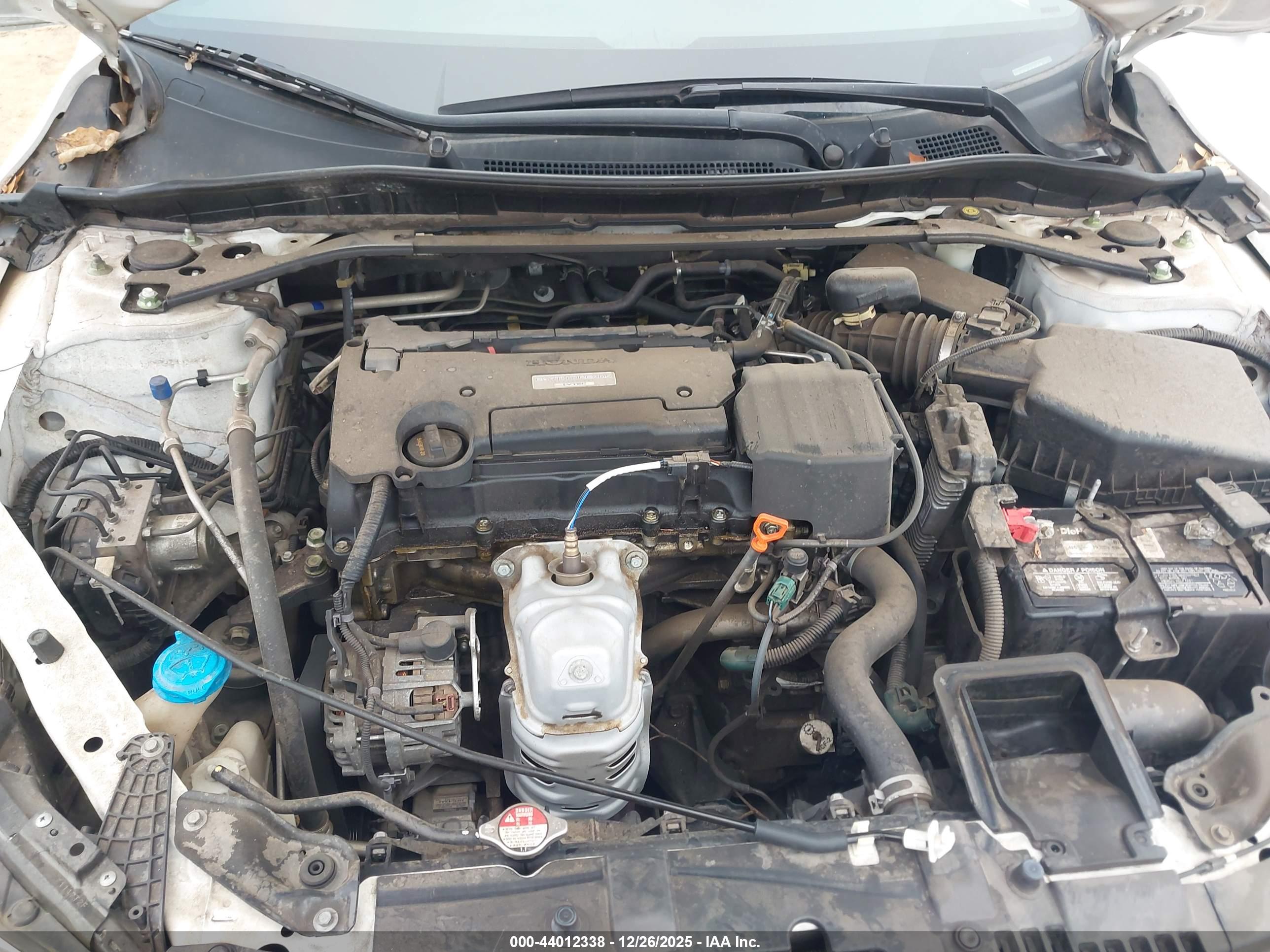 HONDA ACCORD image 10