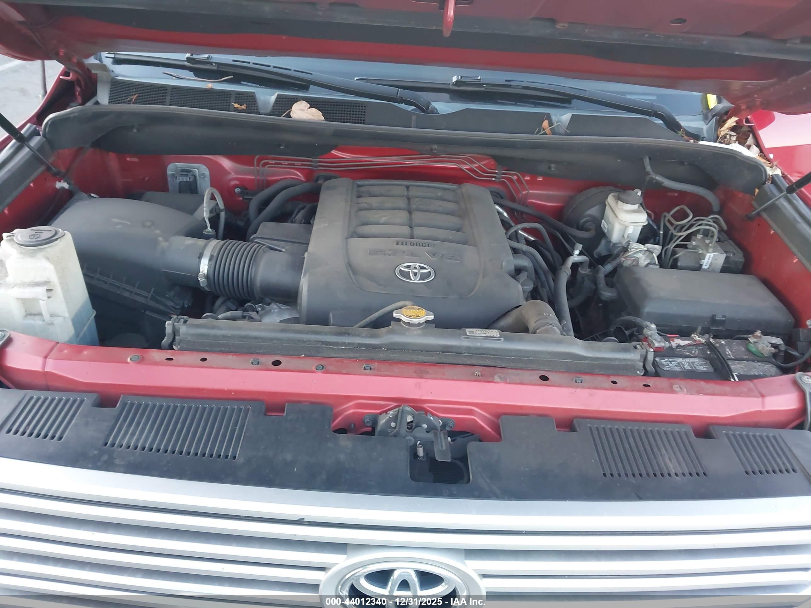 TOYOTA TUNDRA image 10