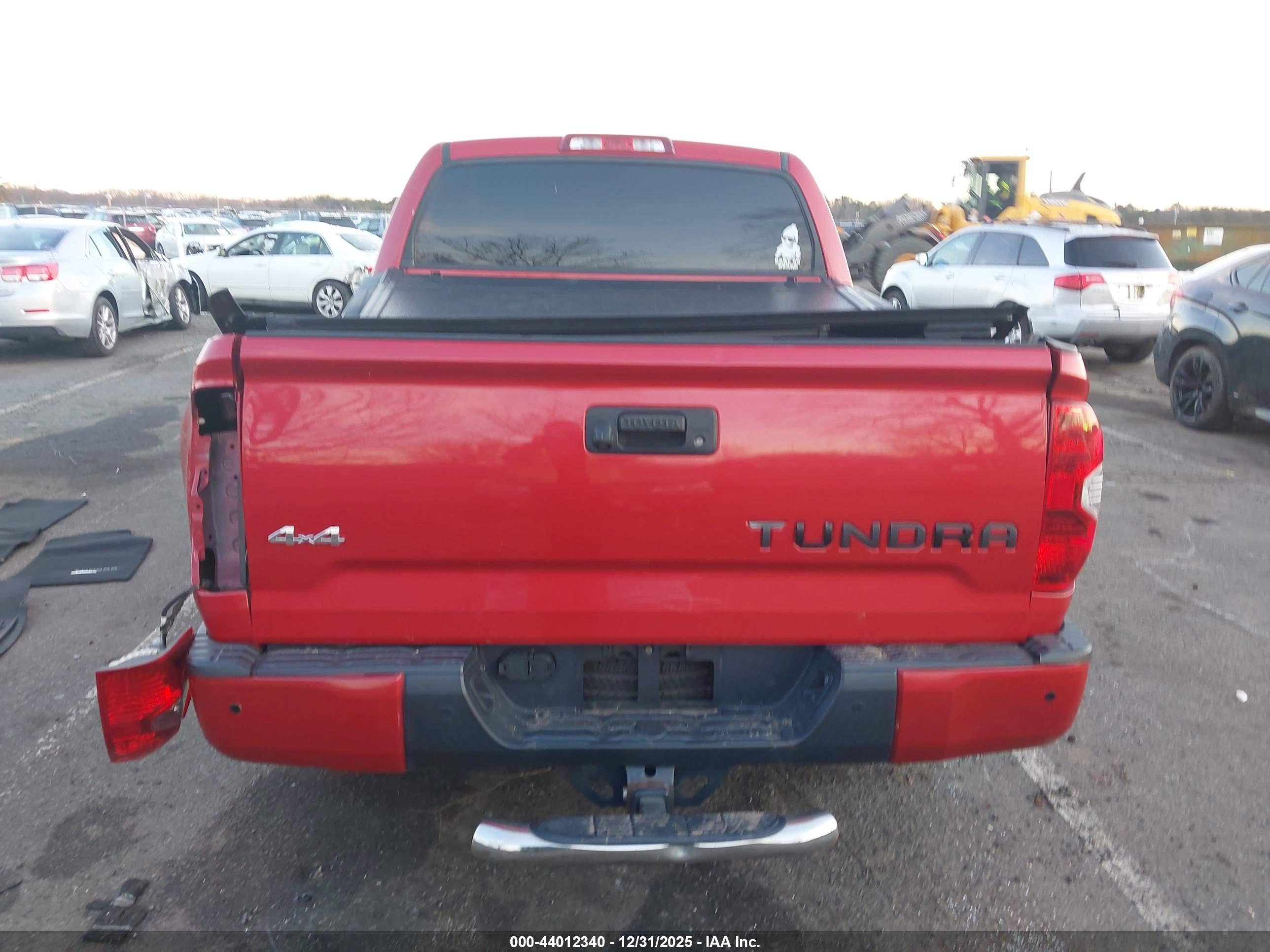 TOYOTA TUNDRA image 6