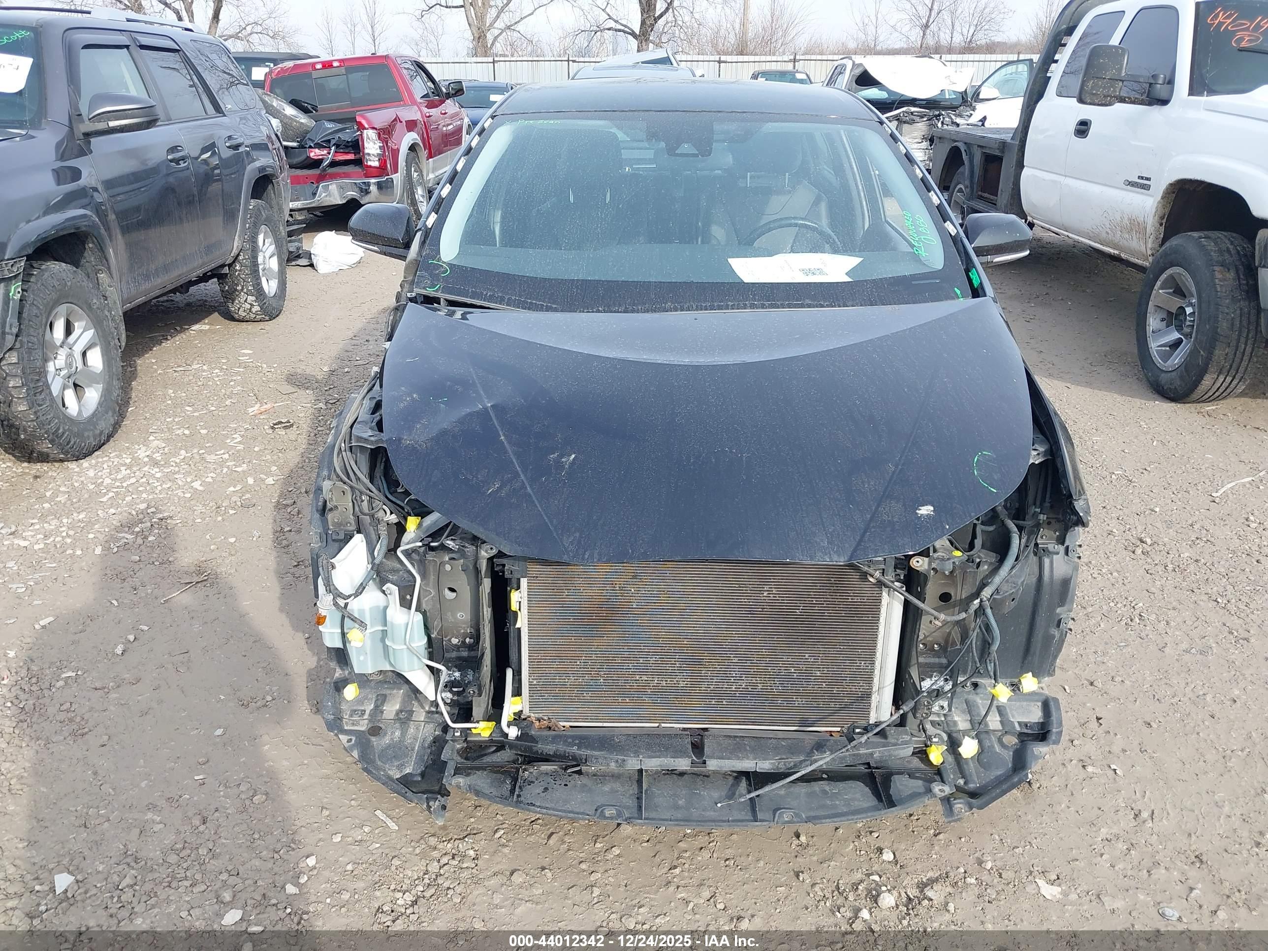 TOYOTA PRIUS image 6