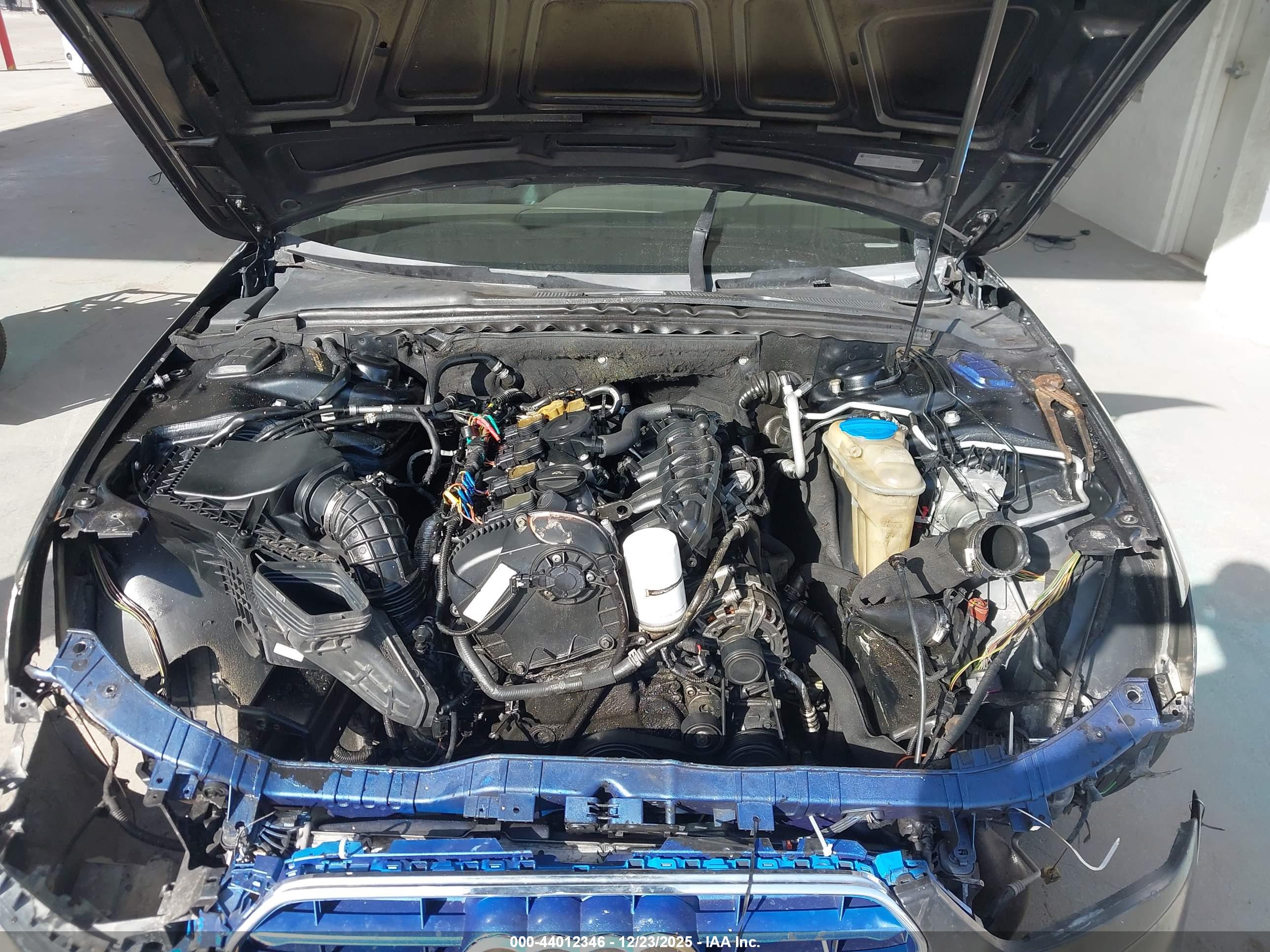 AUDI A4 image 10