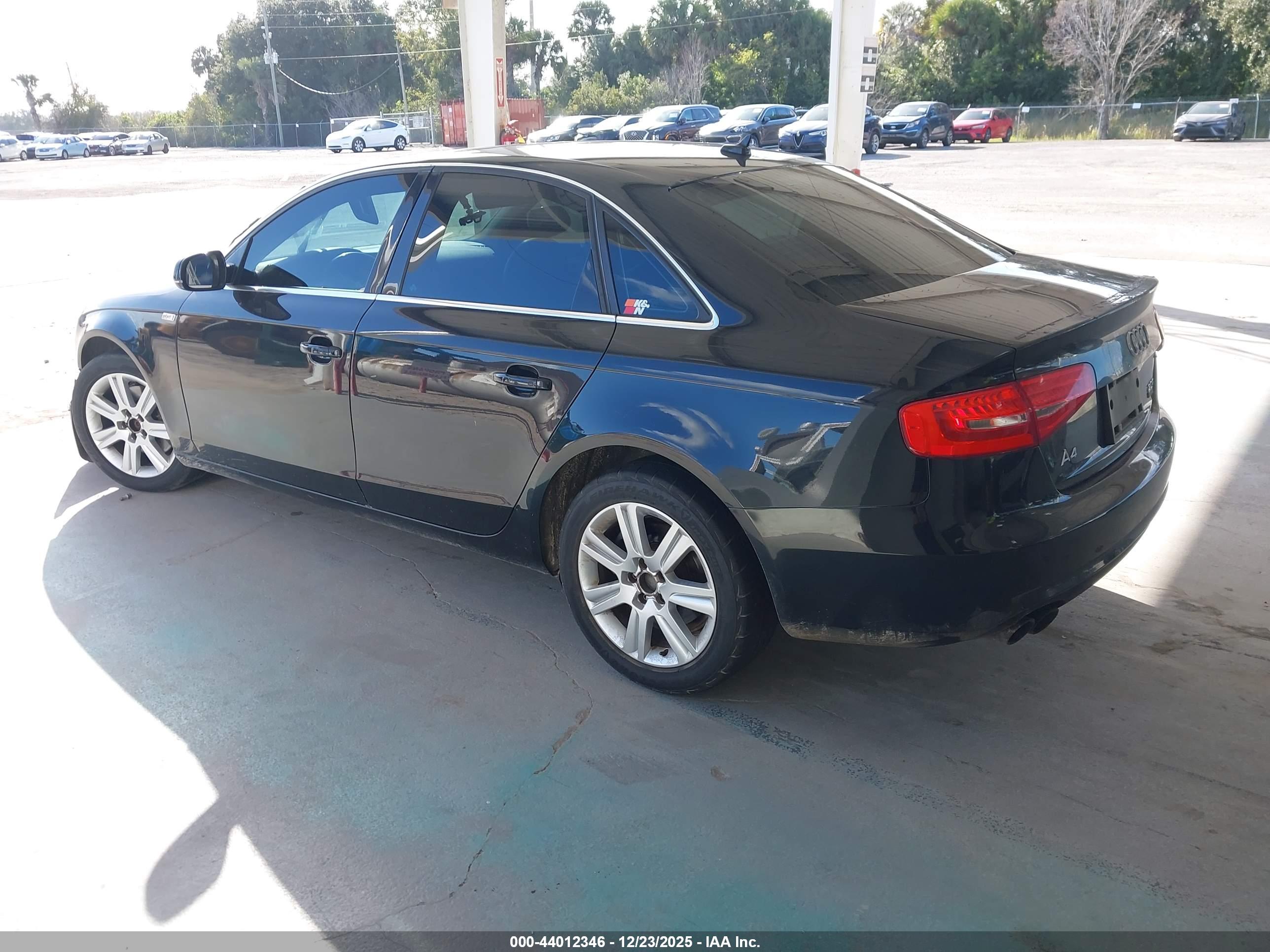 AUDI A4 image 3
