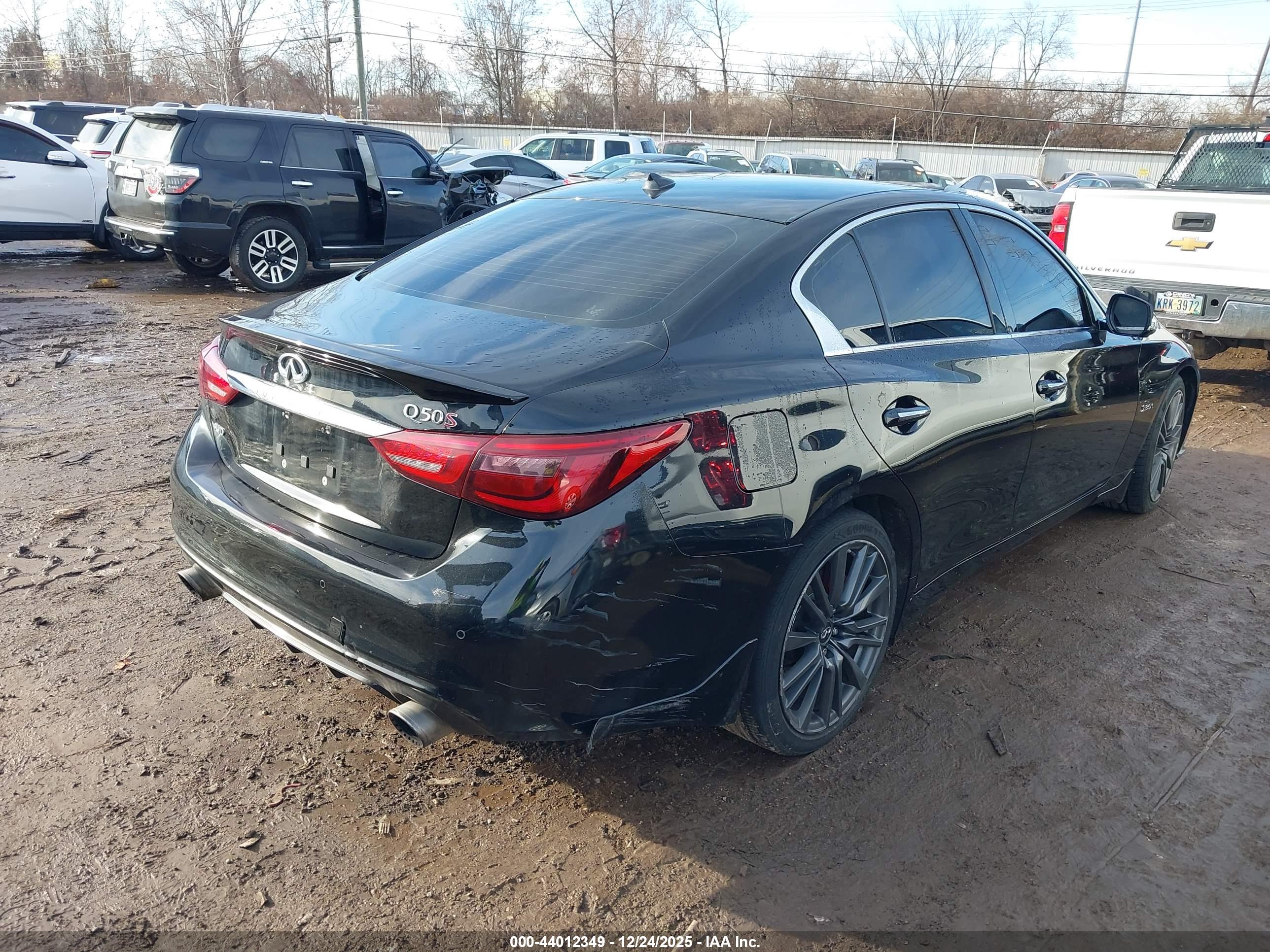 INFINITI Q50 image 4