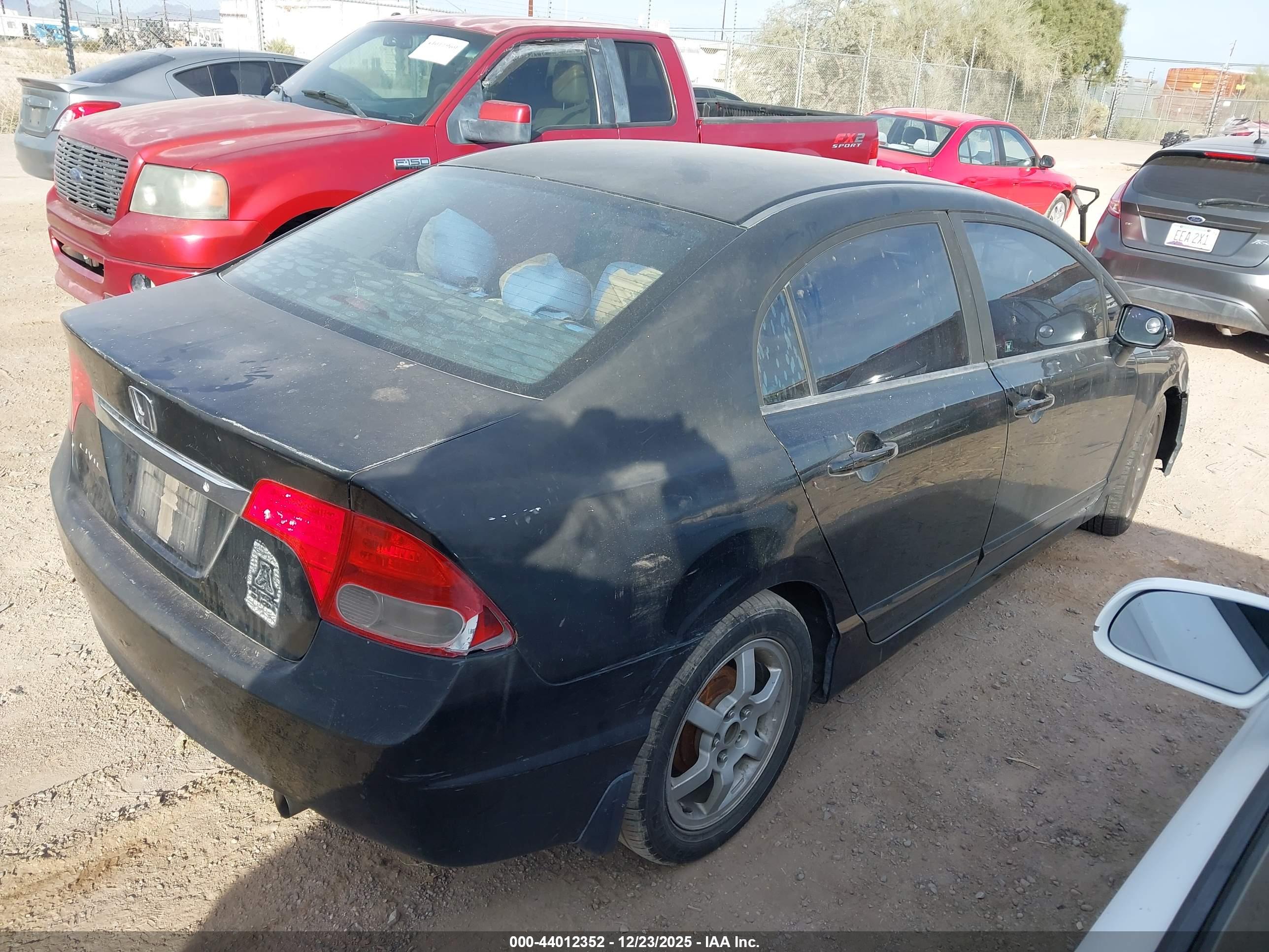 HONDA CIVIC image 4