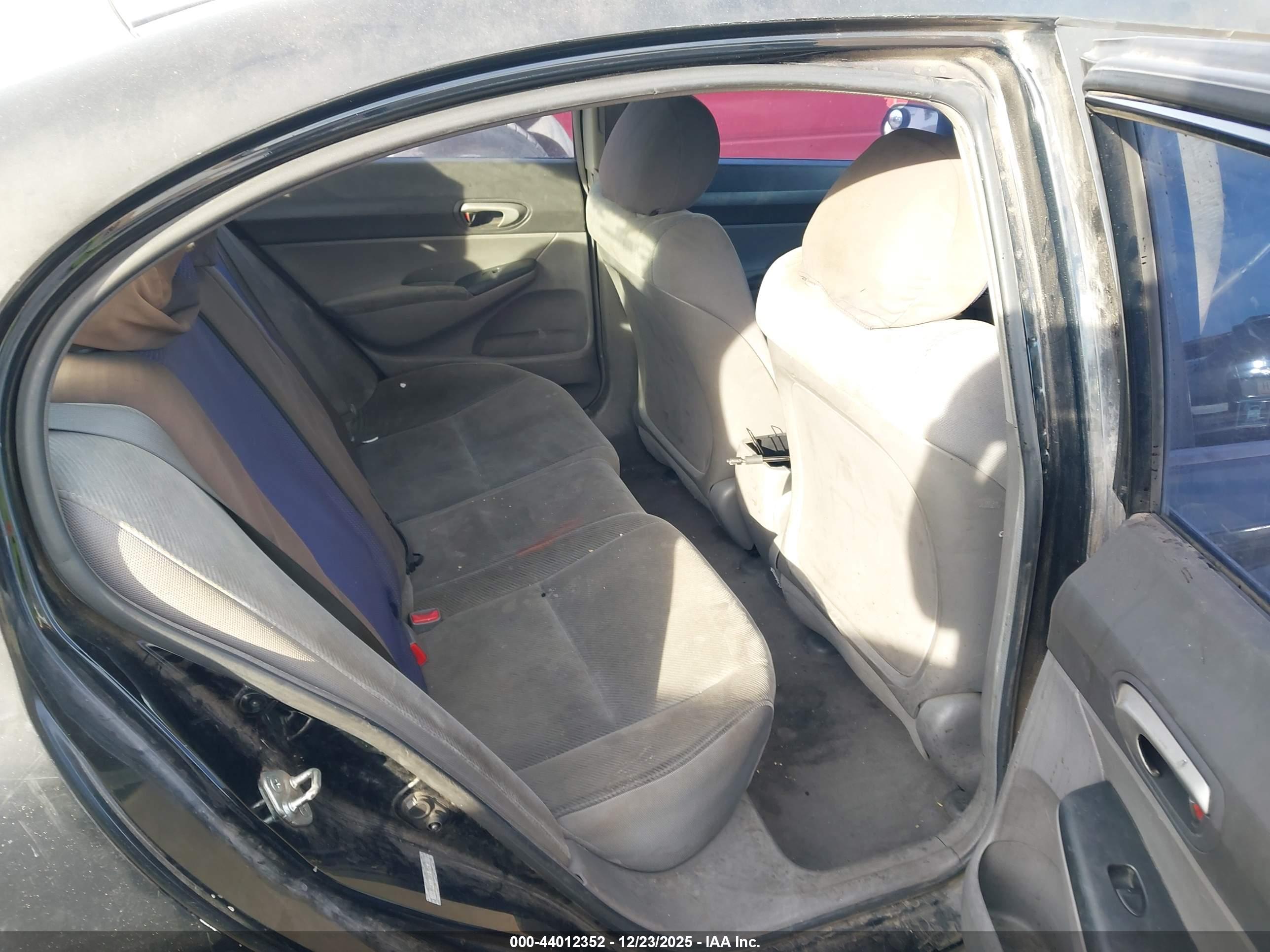 HONDA CIVIC image 8