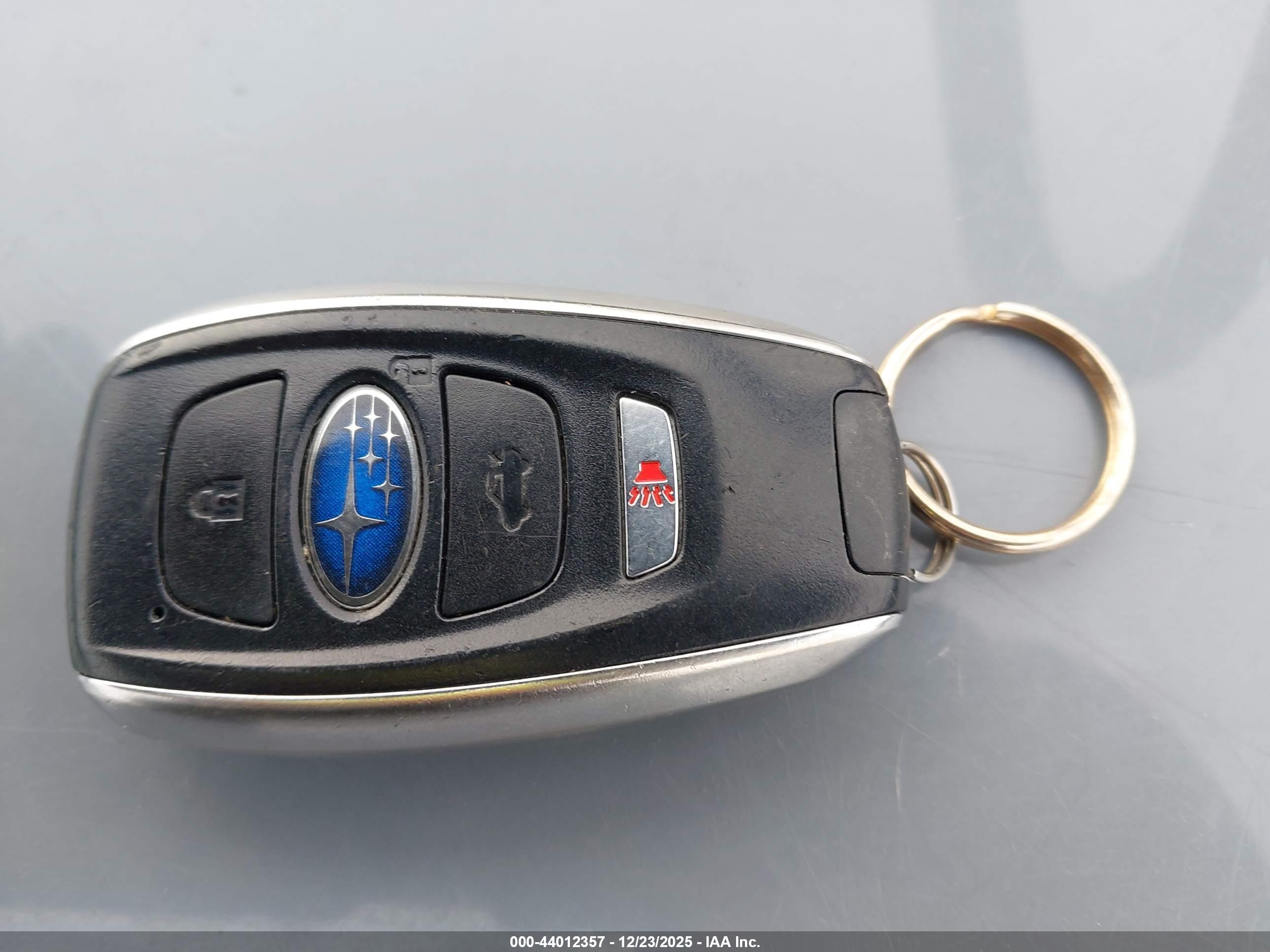 SUBARU OUTBACK image 11