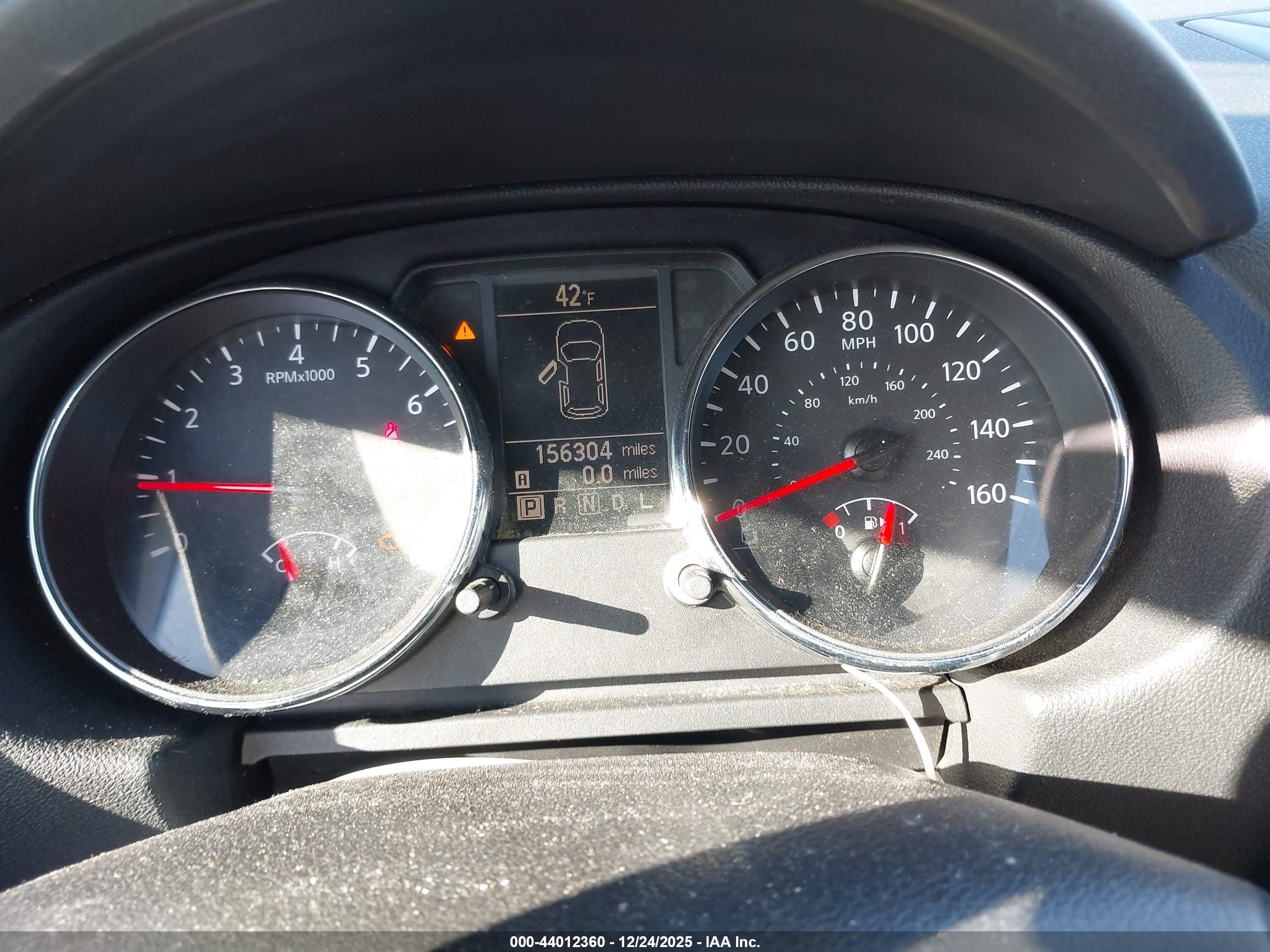 NISSAN ROGUE image 7