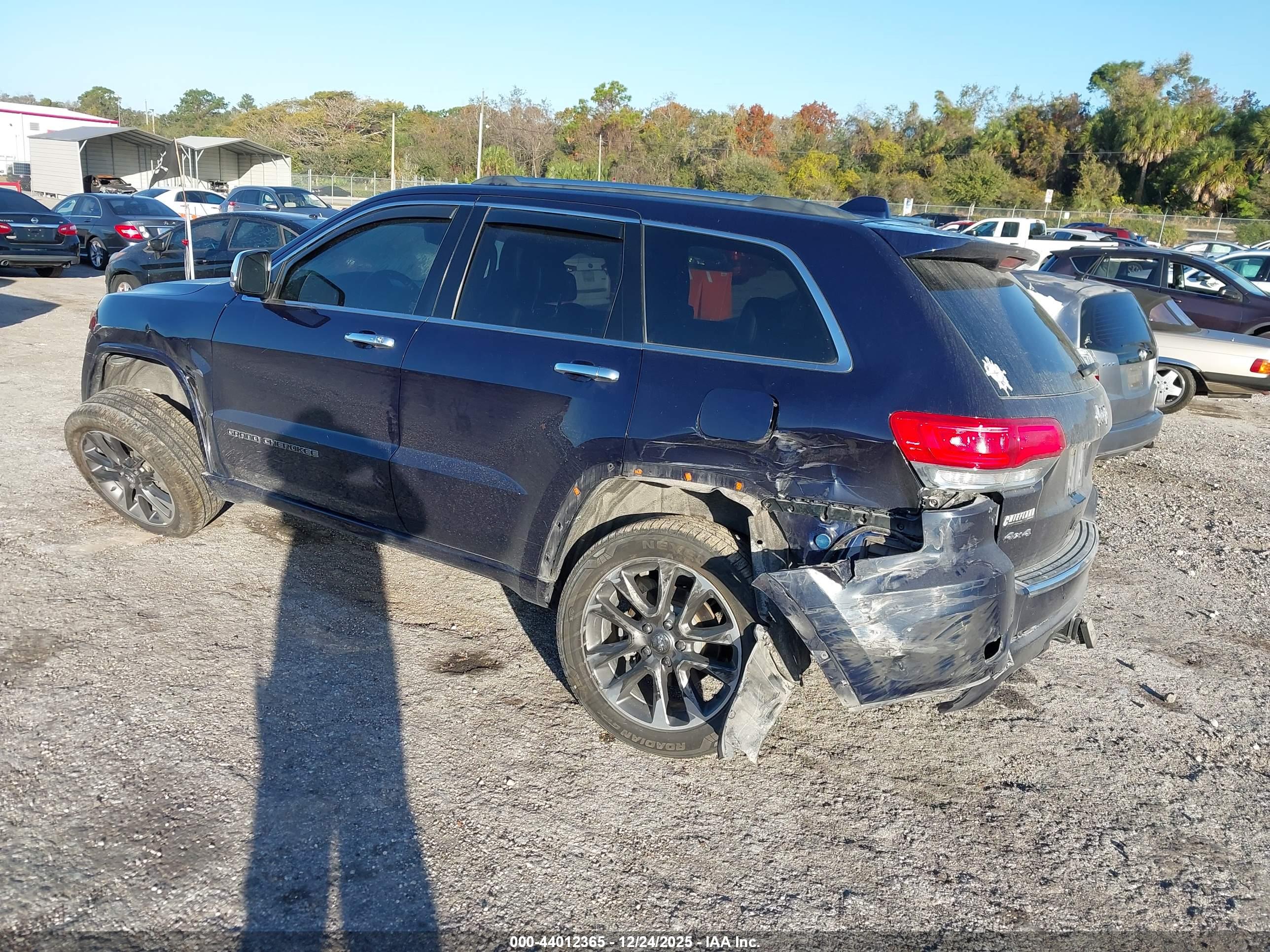 JEEP GRAND image 3