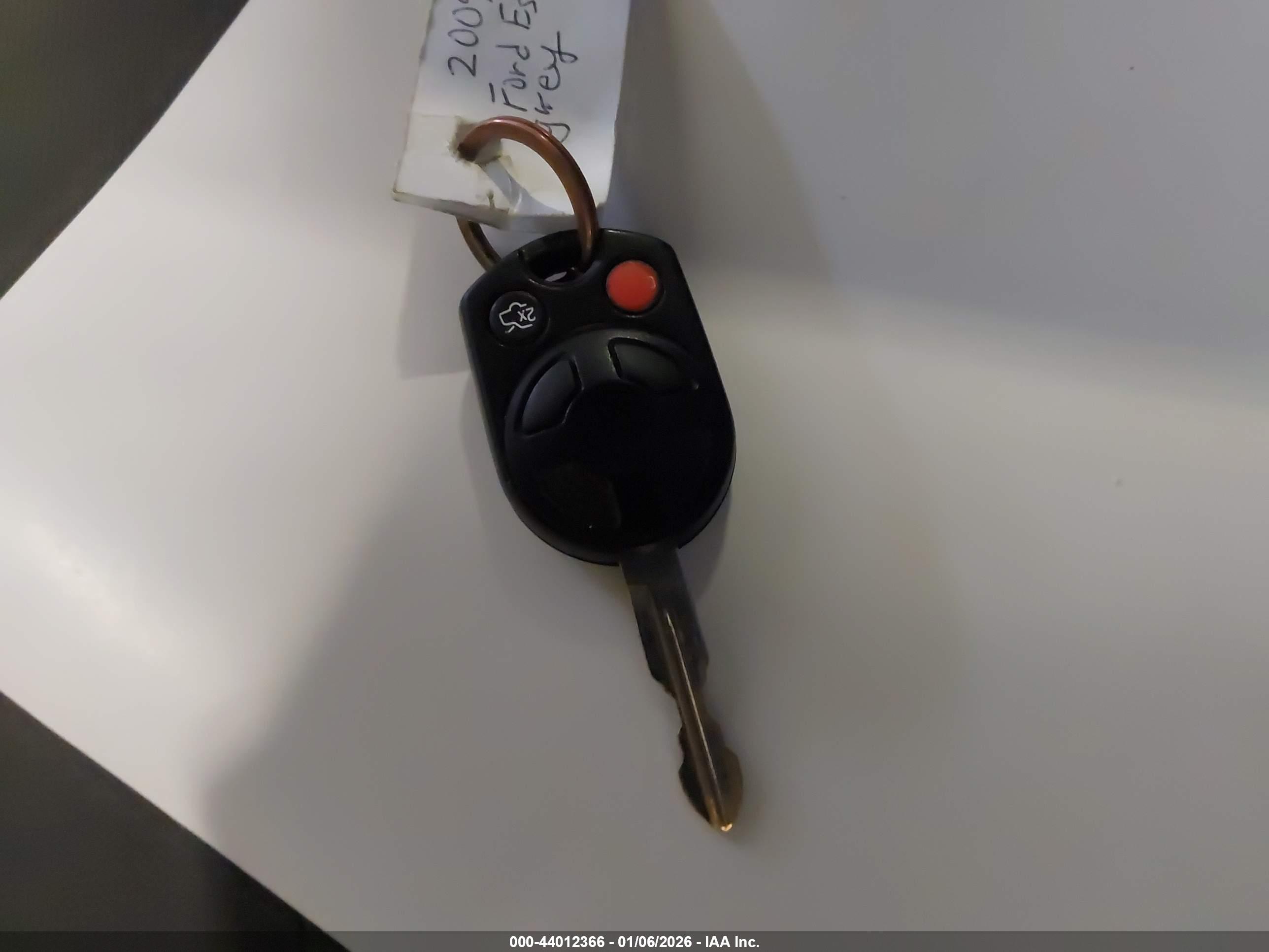 FORD ESCAPE image 11