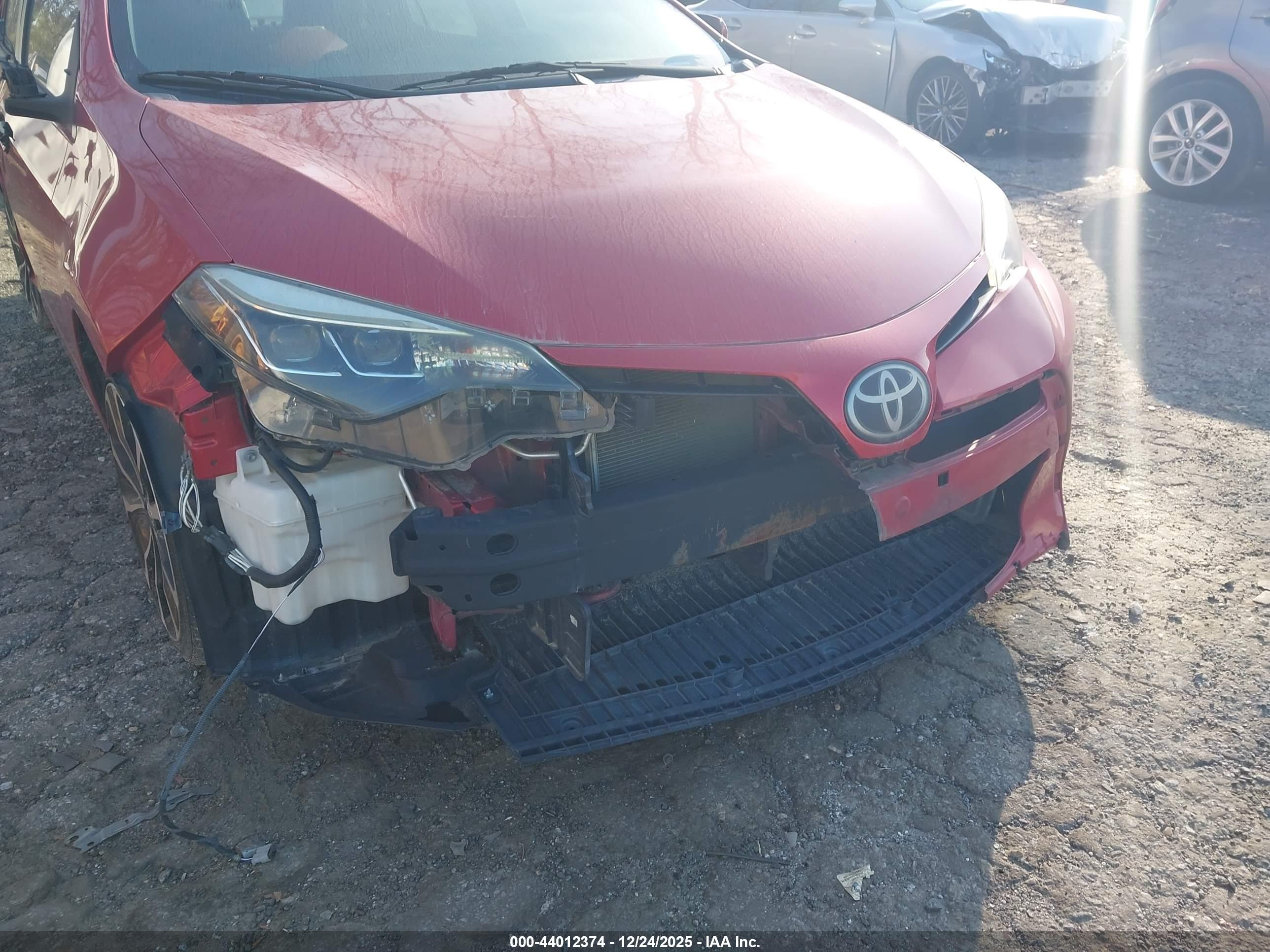 TOYOTA COROLLA image 6