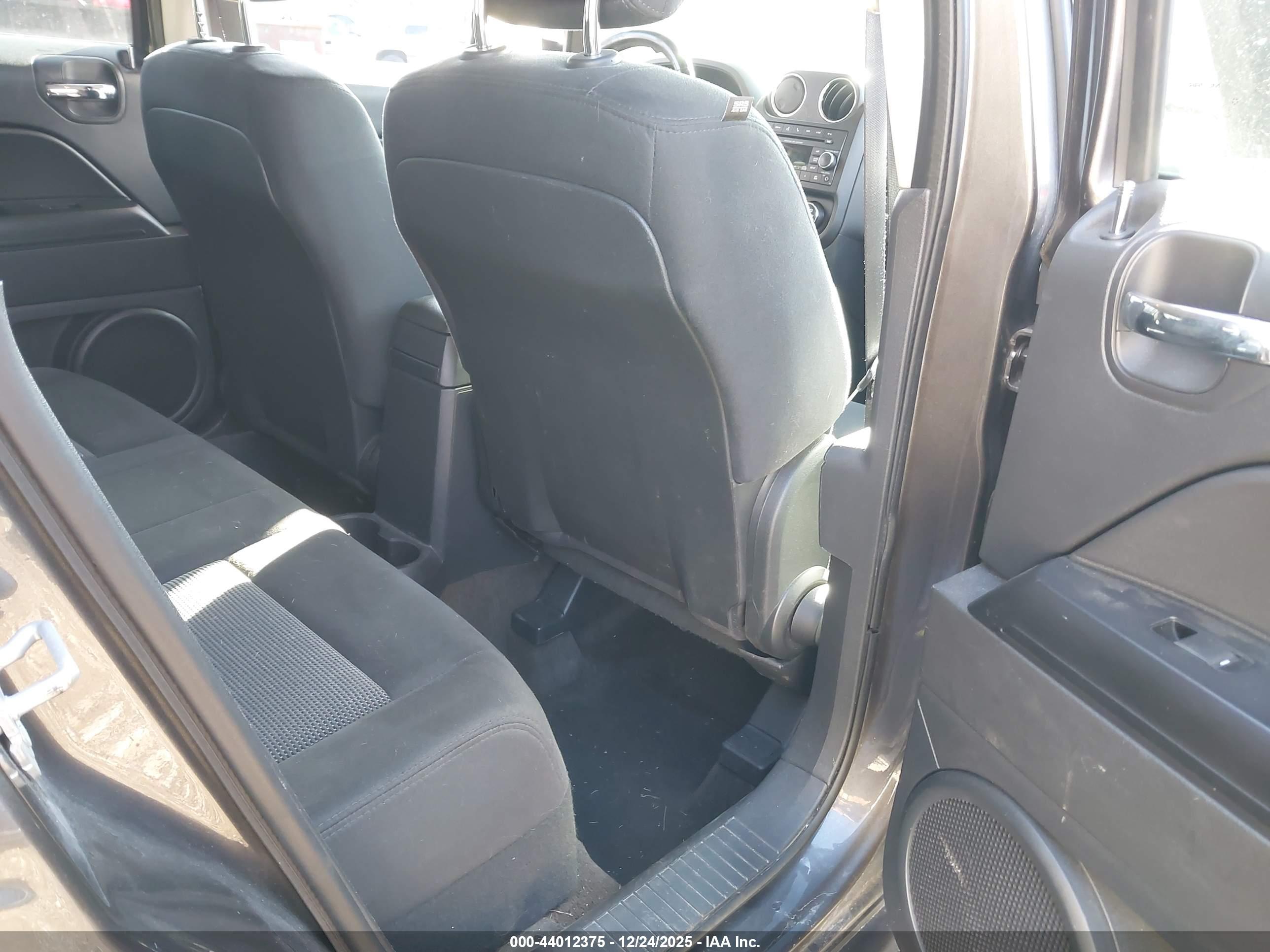 JEEP PATRIOT image 8