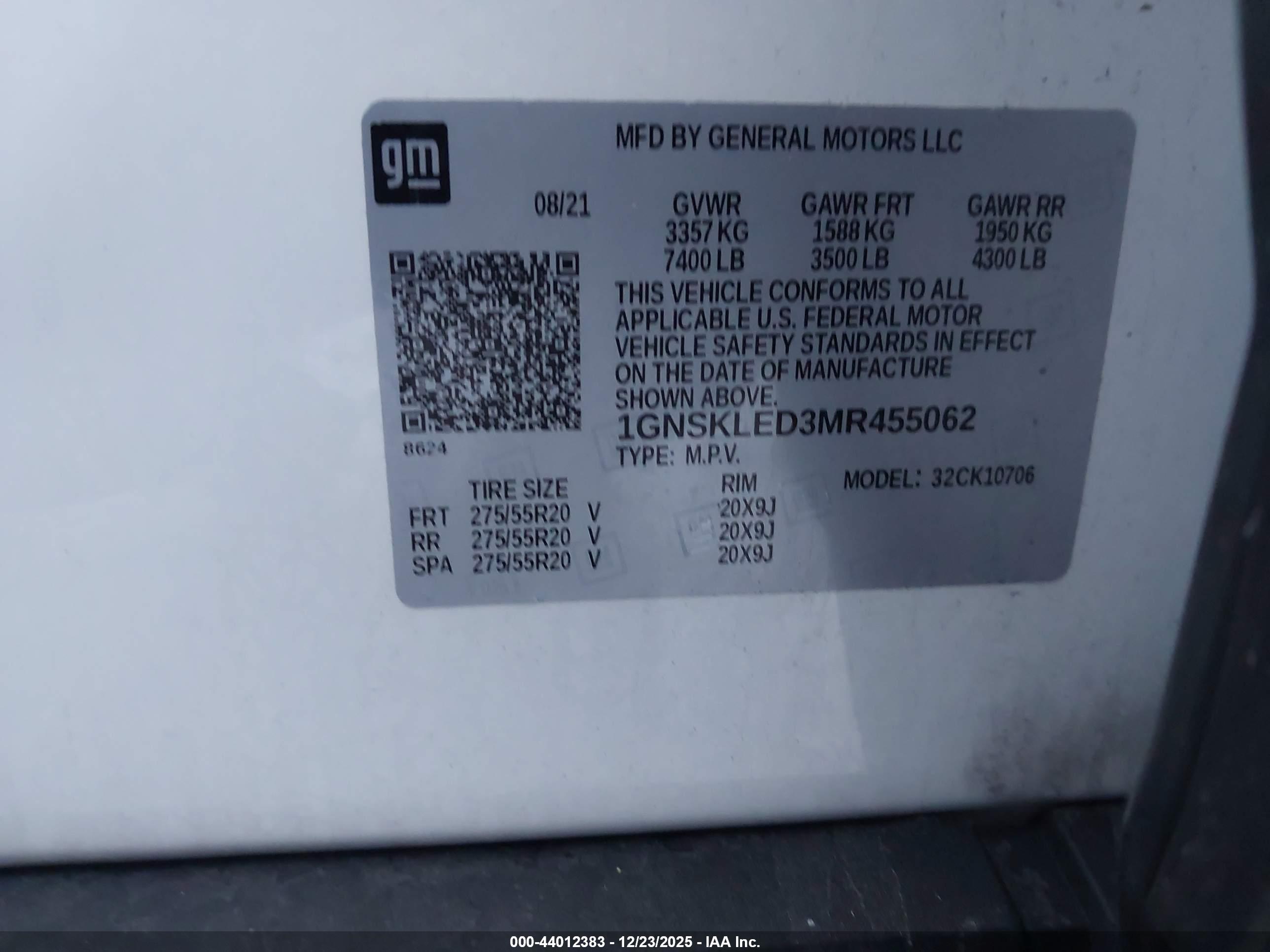 CHEVROLET TAHOE image 9