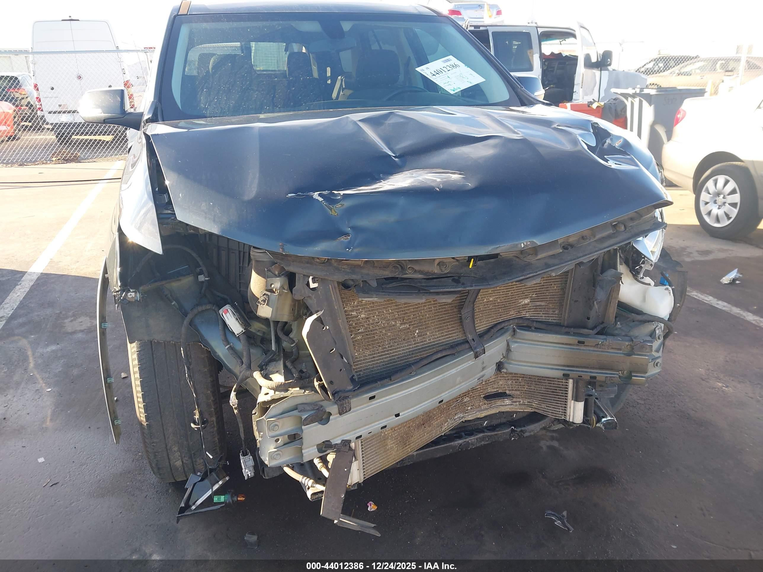 CHEVROLET TRAVERSE image 6