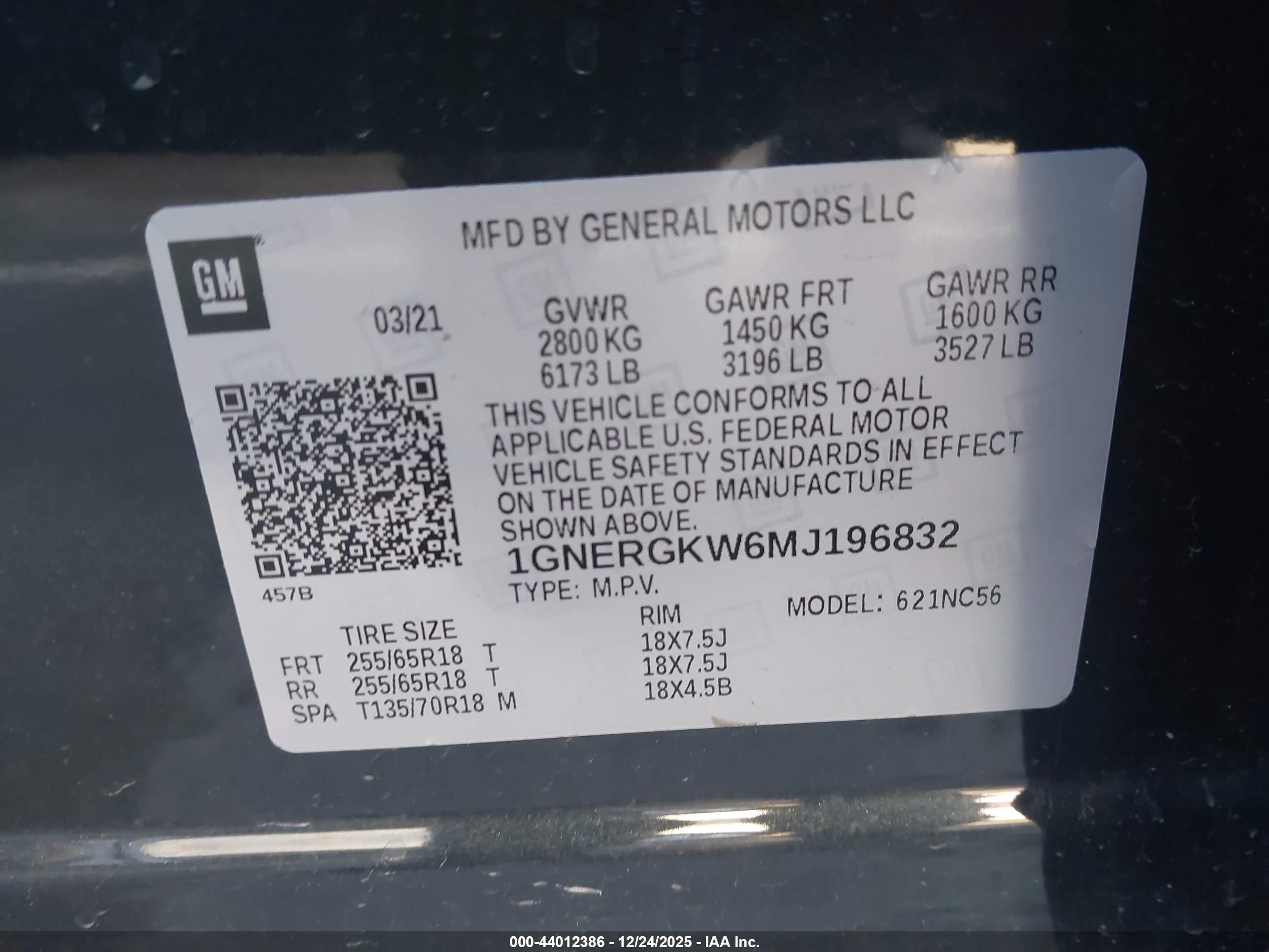 CHEVROLET TRAVERSE image 9