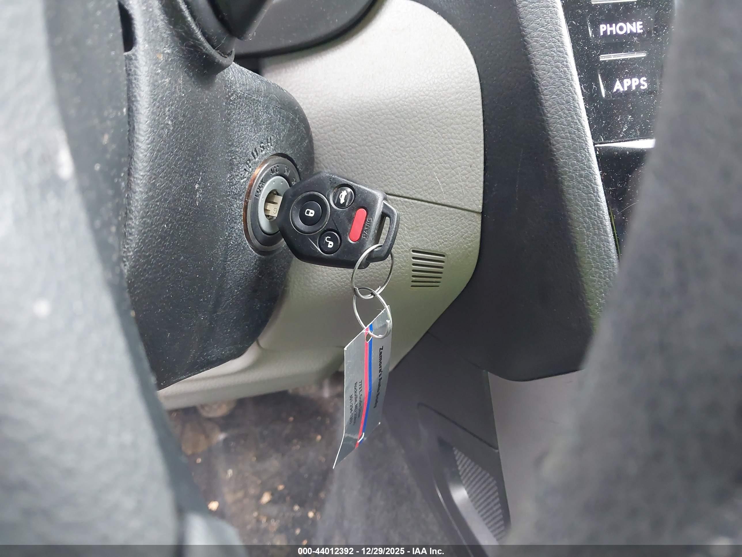 SUBARU FORESTER image 11
