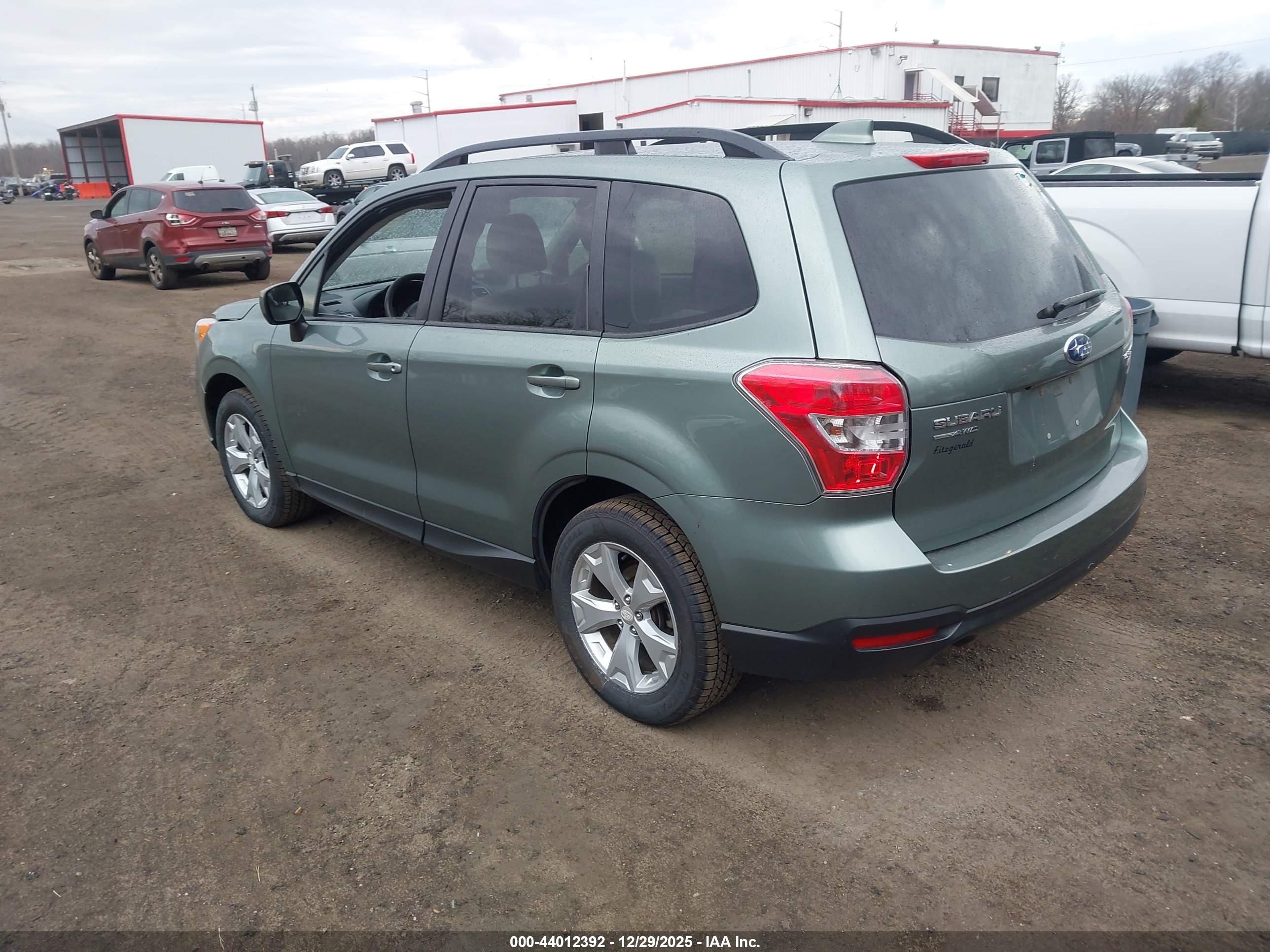 SUBARU FORESTER image 3