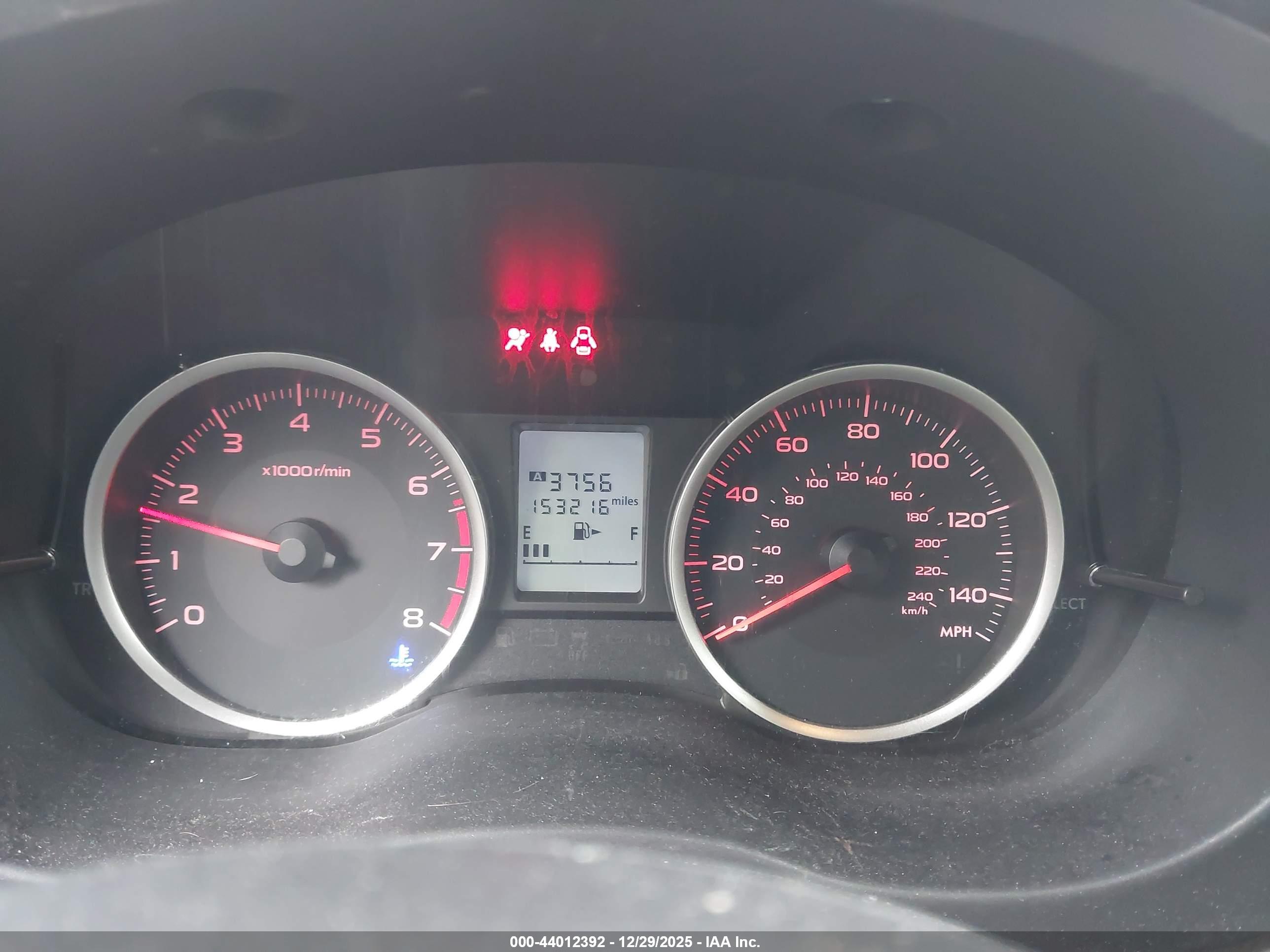 SUBARU FORESTER image 7