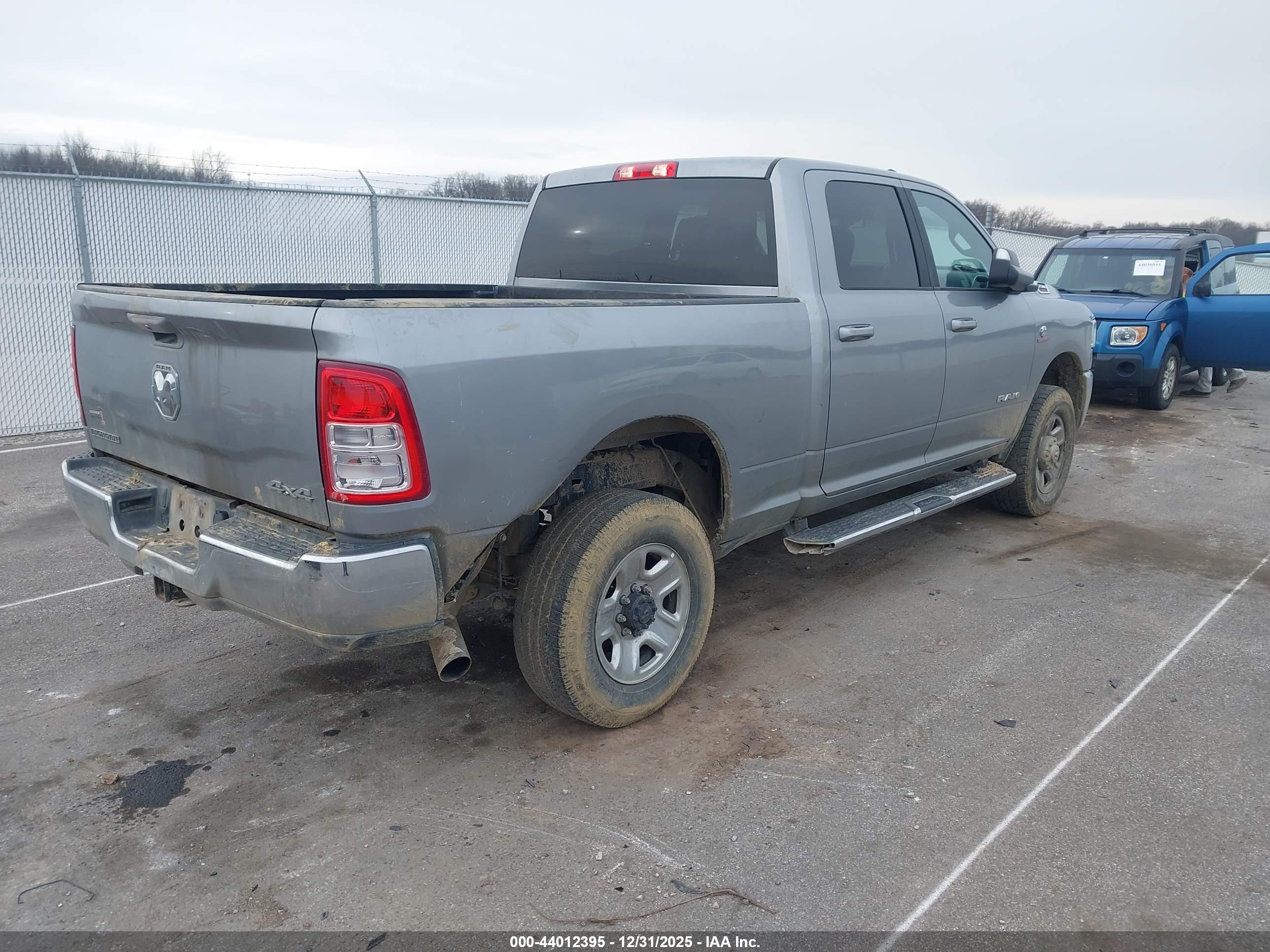 RAM 2500 image 4