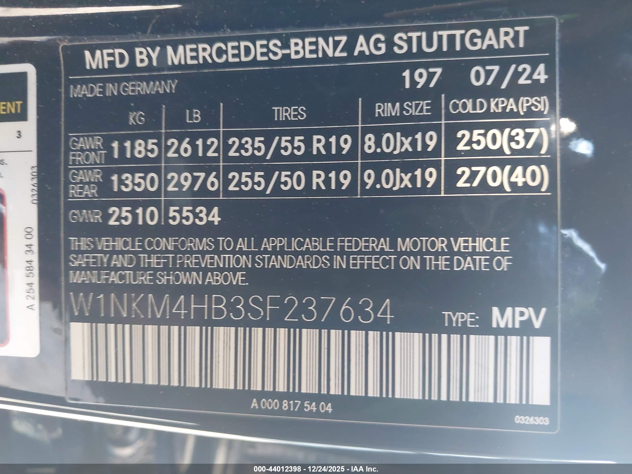 MERCEDES-BENZ GLC image 9