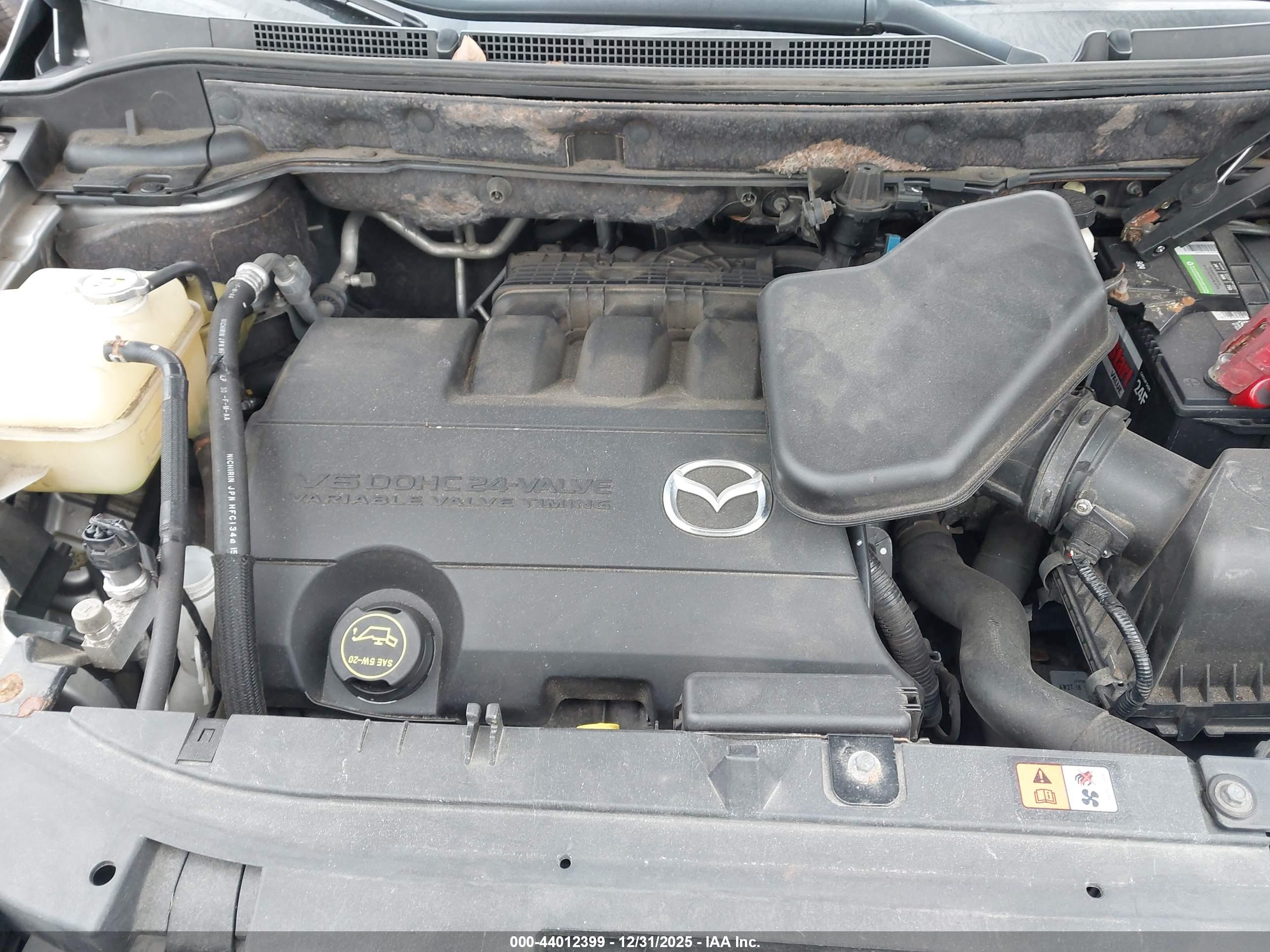 MAZDA CX-9 image 10