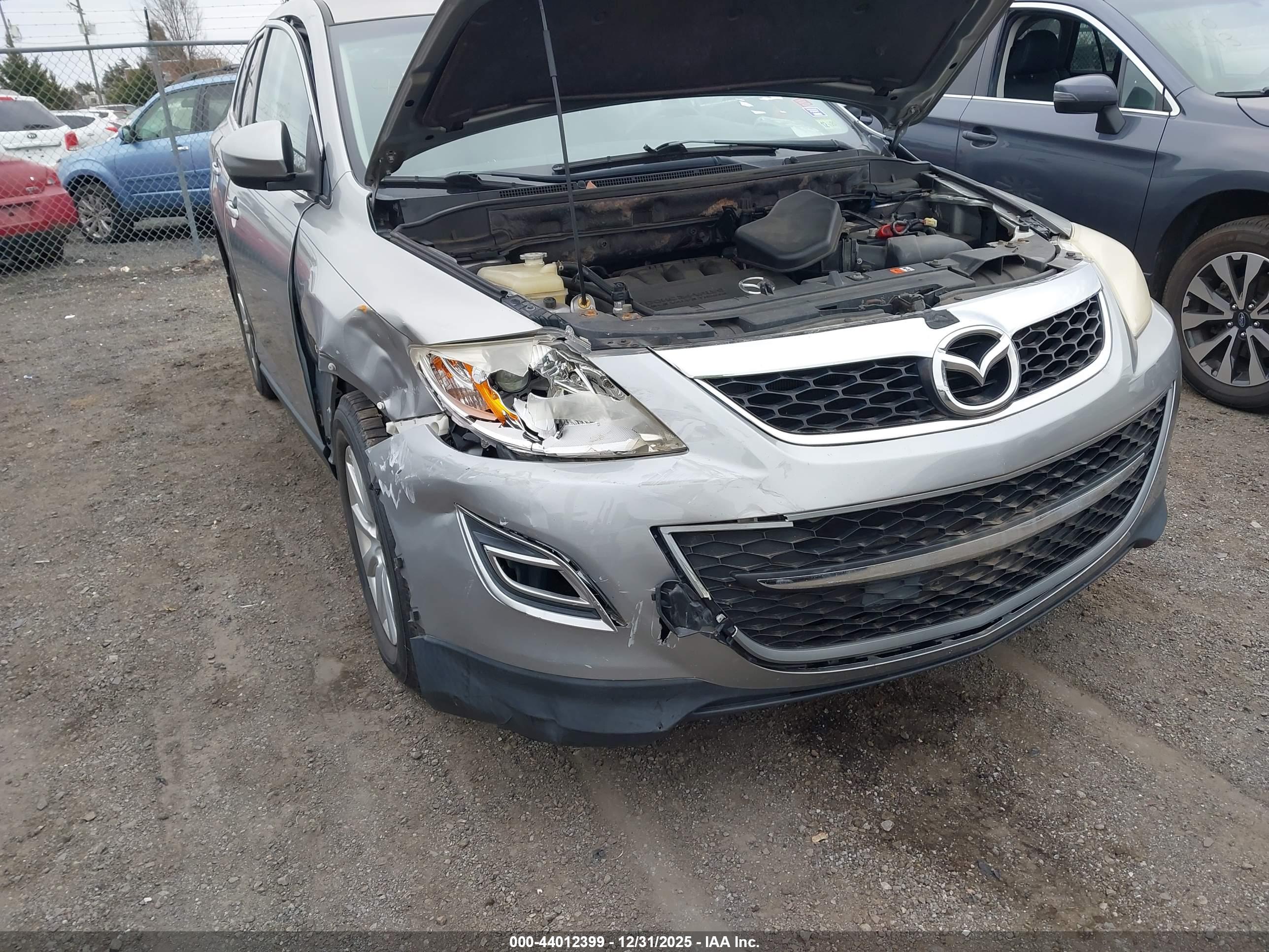 MAZDA CX-9 image 6