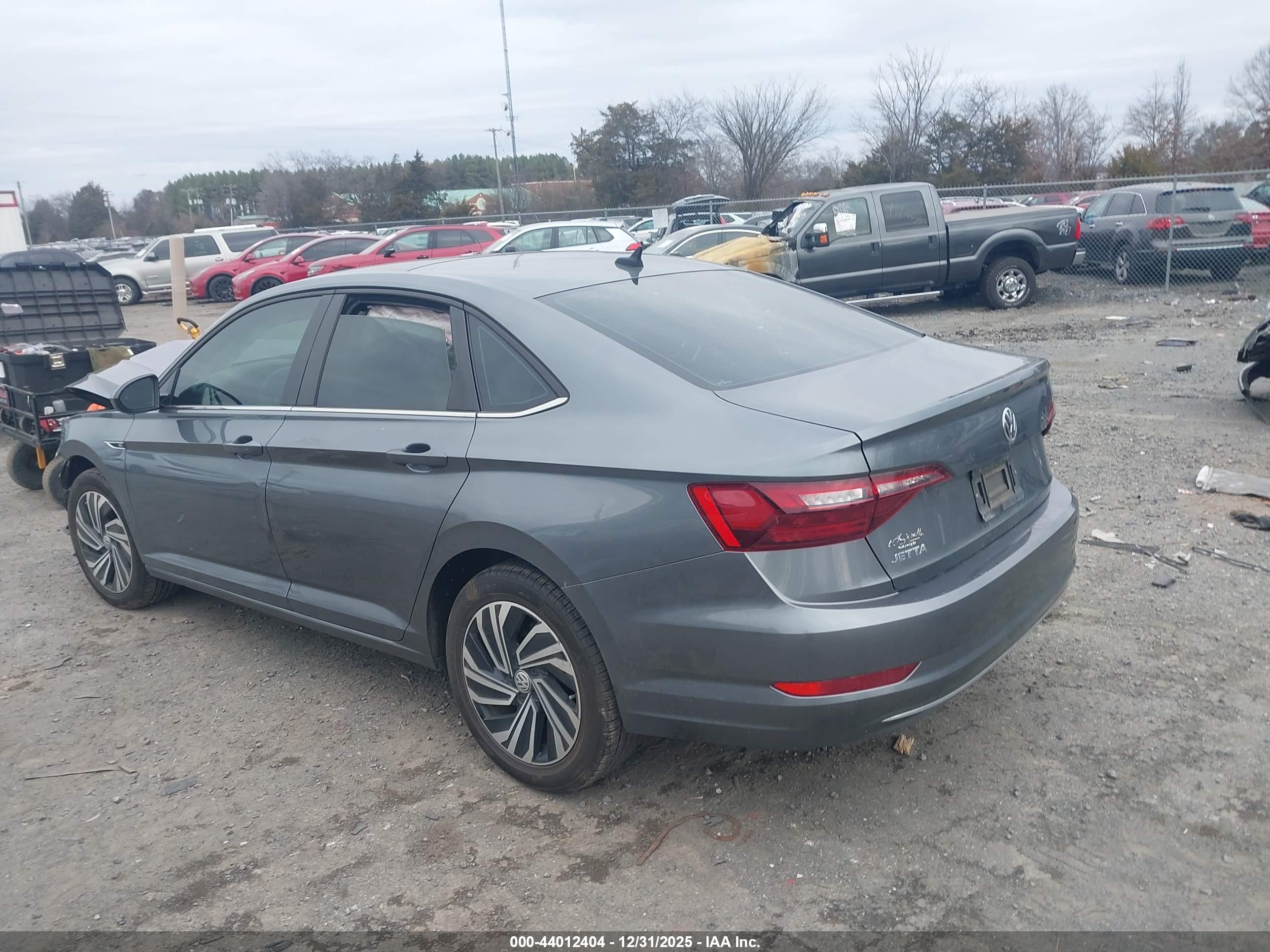 VOLKSWAGEN JETTA image 3