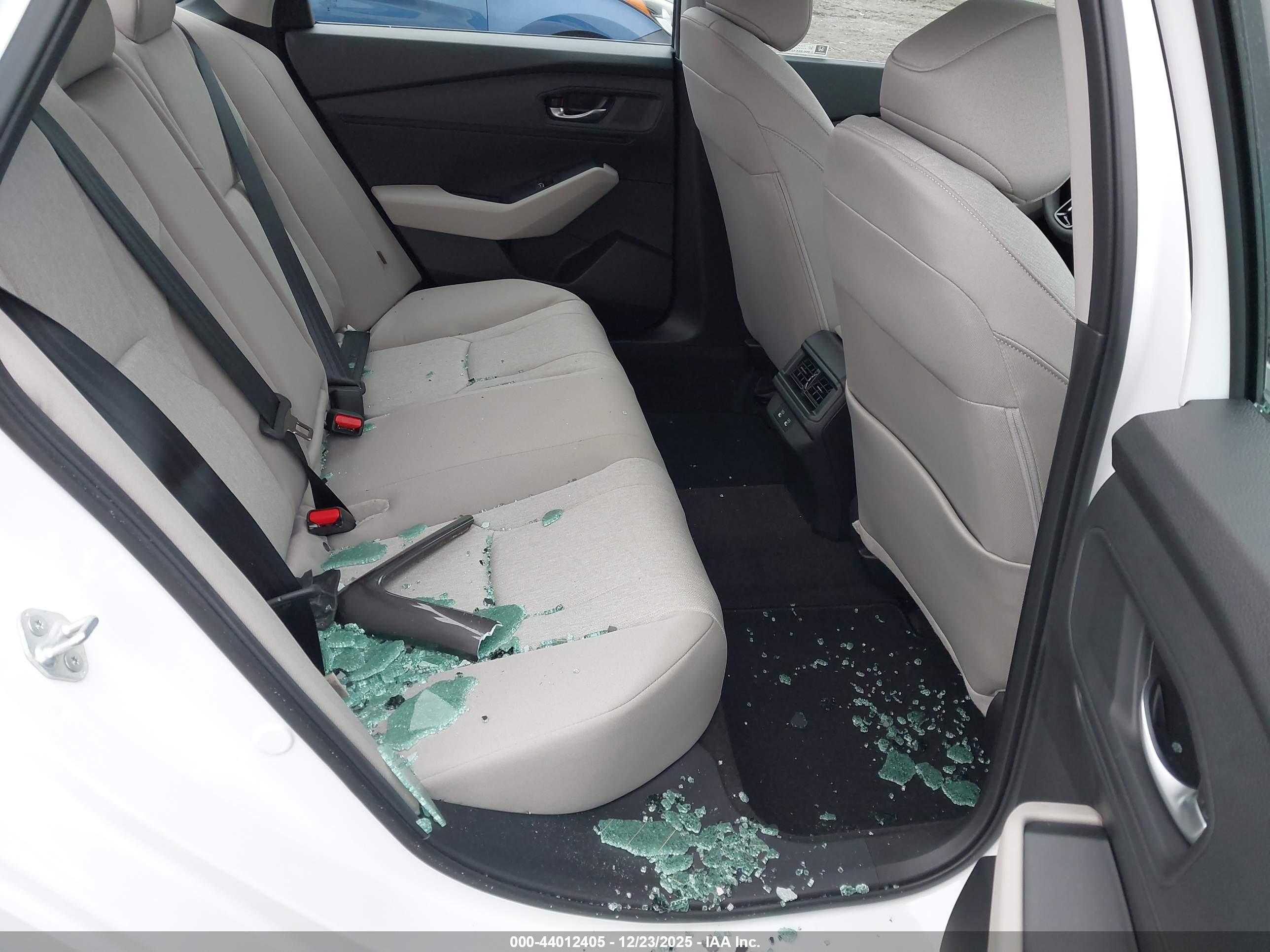 HONDA ACCORD image 8