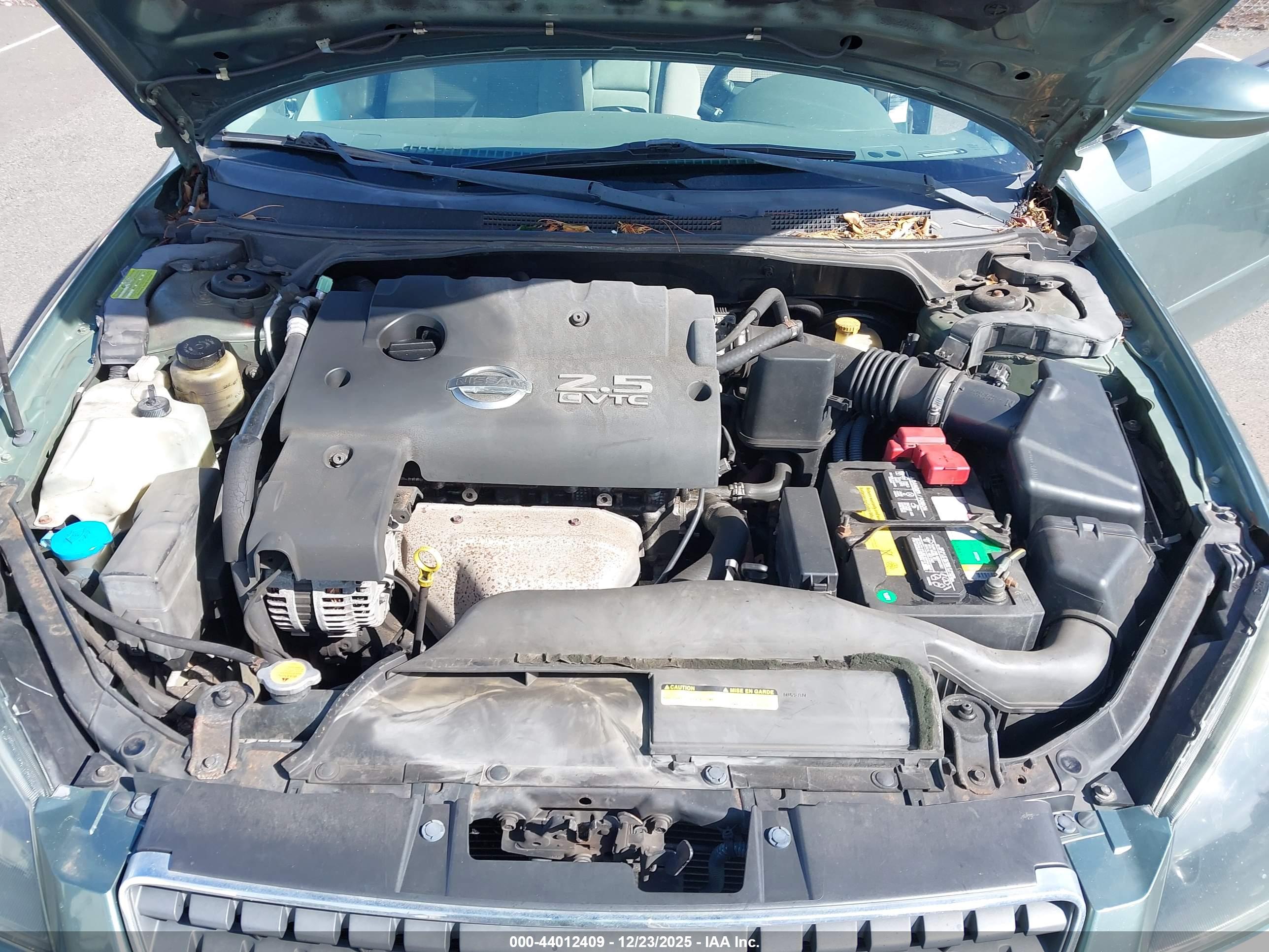 NISSAN ALTIMA image 10