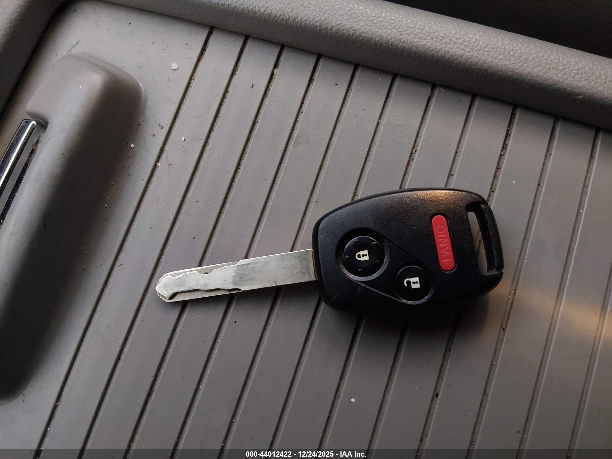 HONDA CR-V image 11