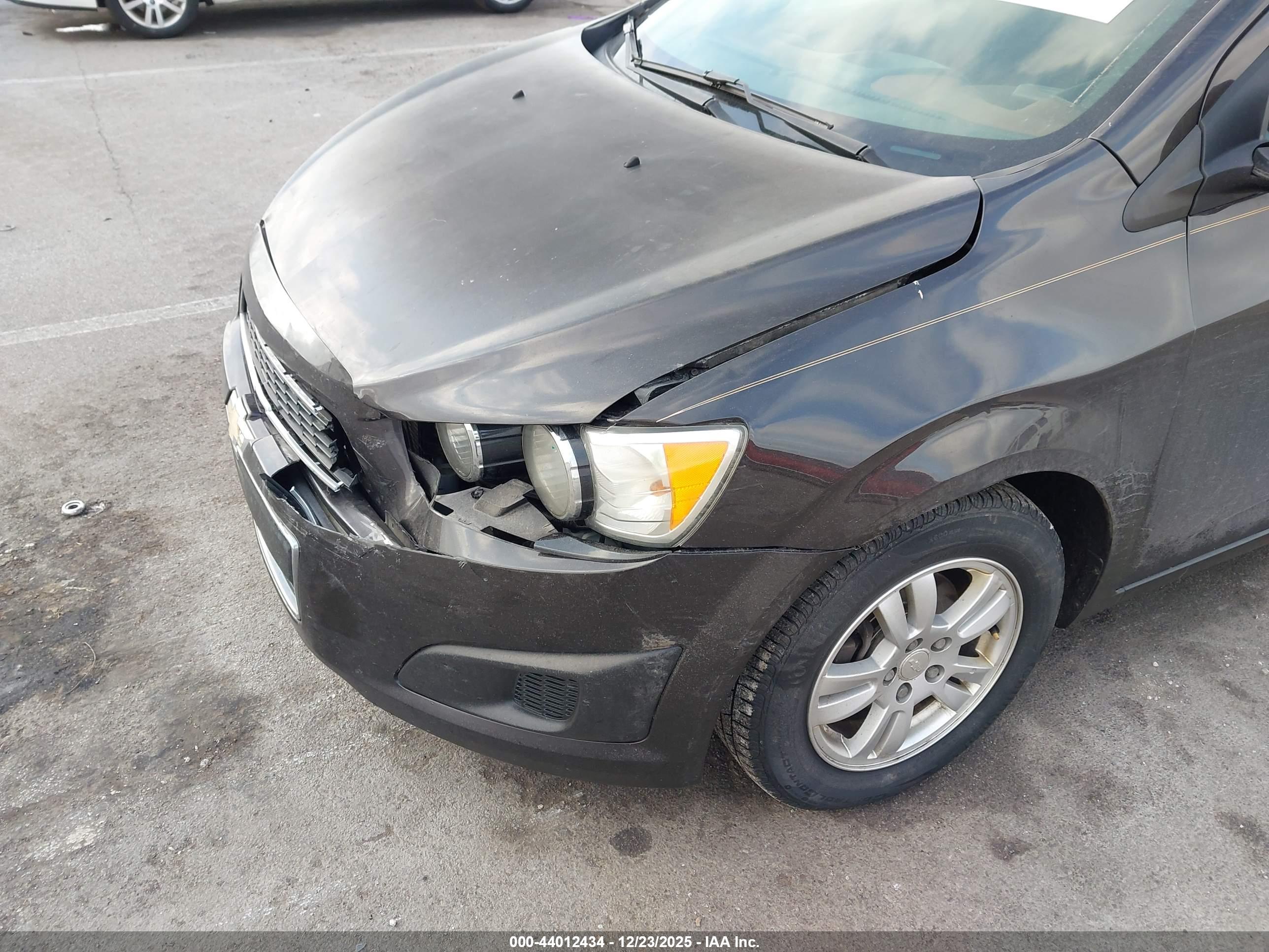 CHEVROLET SONIC image 6
