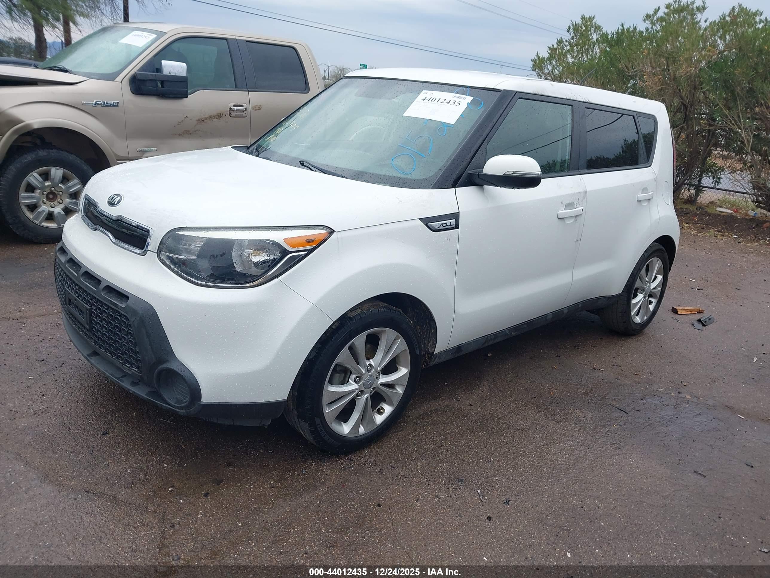 KIA SOUL image 2