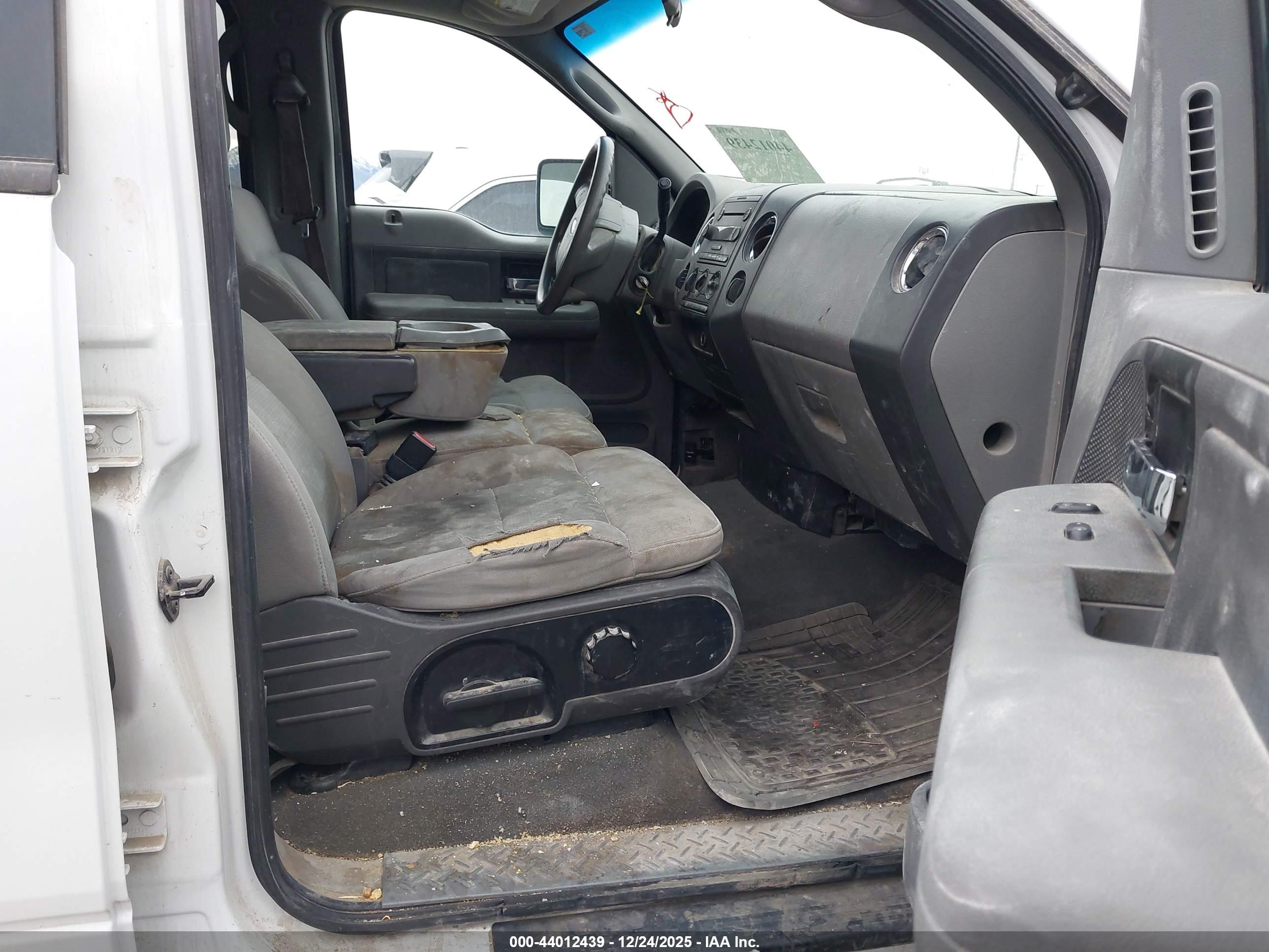 FORD F-150 image 5