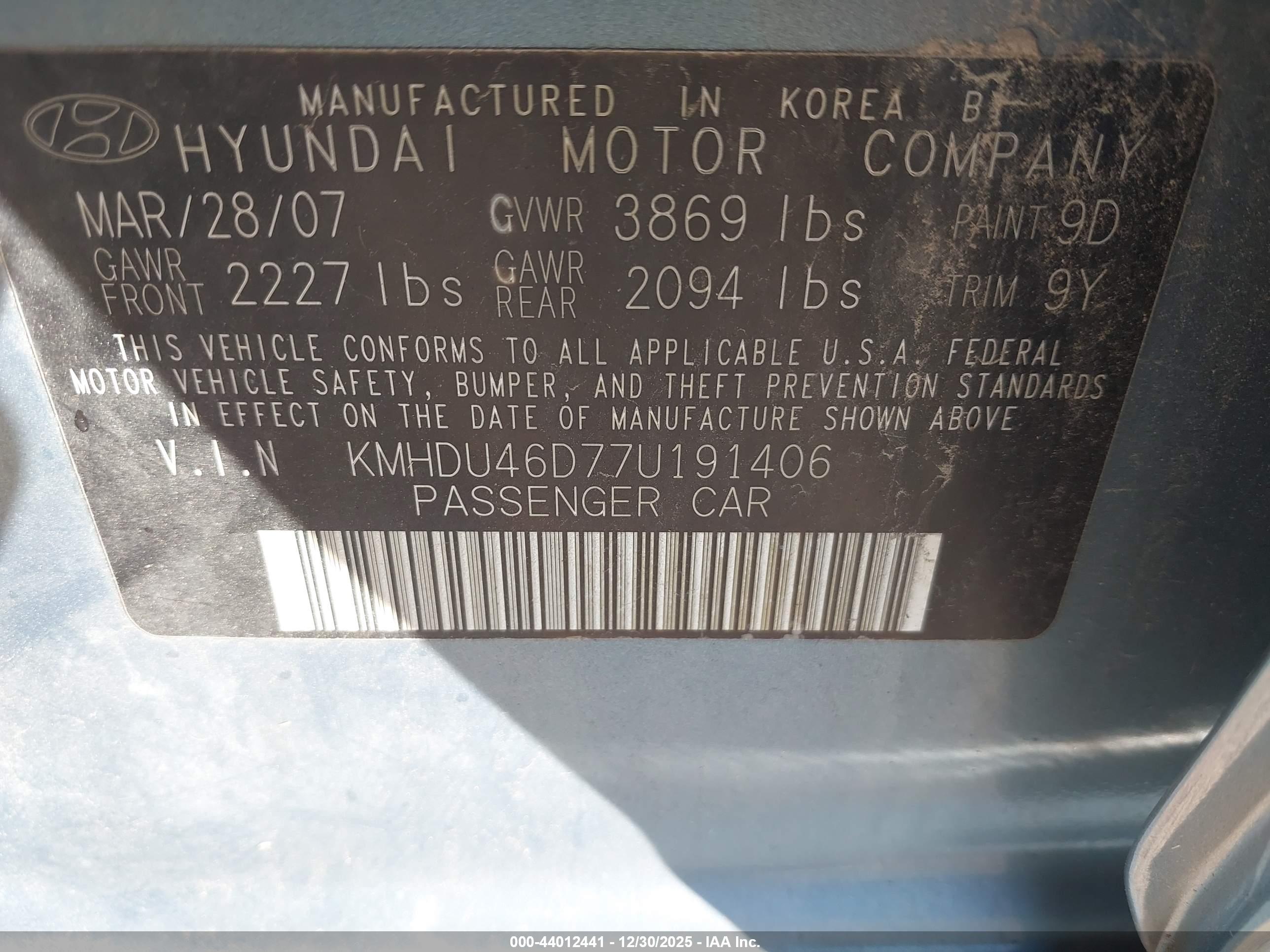 HYUNDAI ELANTRA image 9