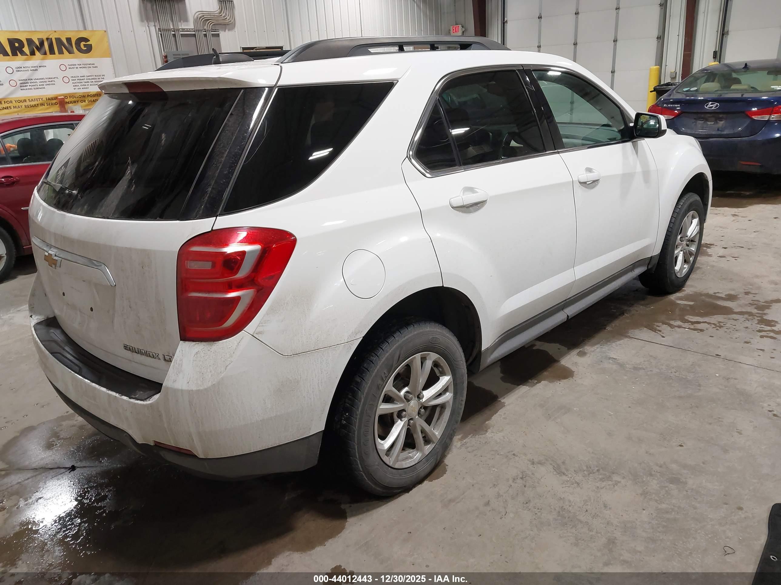 CHEVROLET EQUINOX image 4