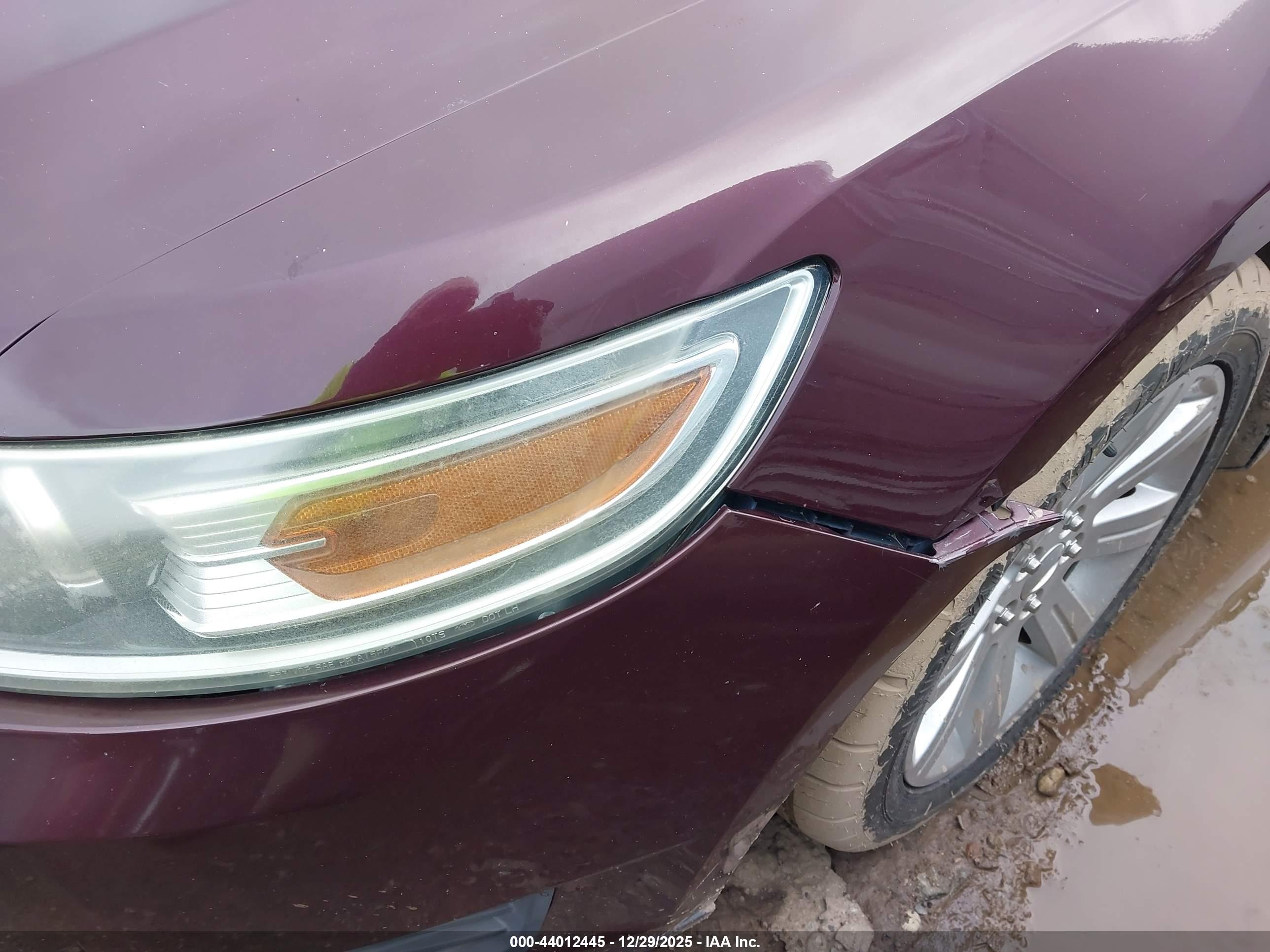 FORD TAURUS image 6