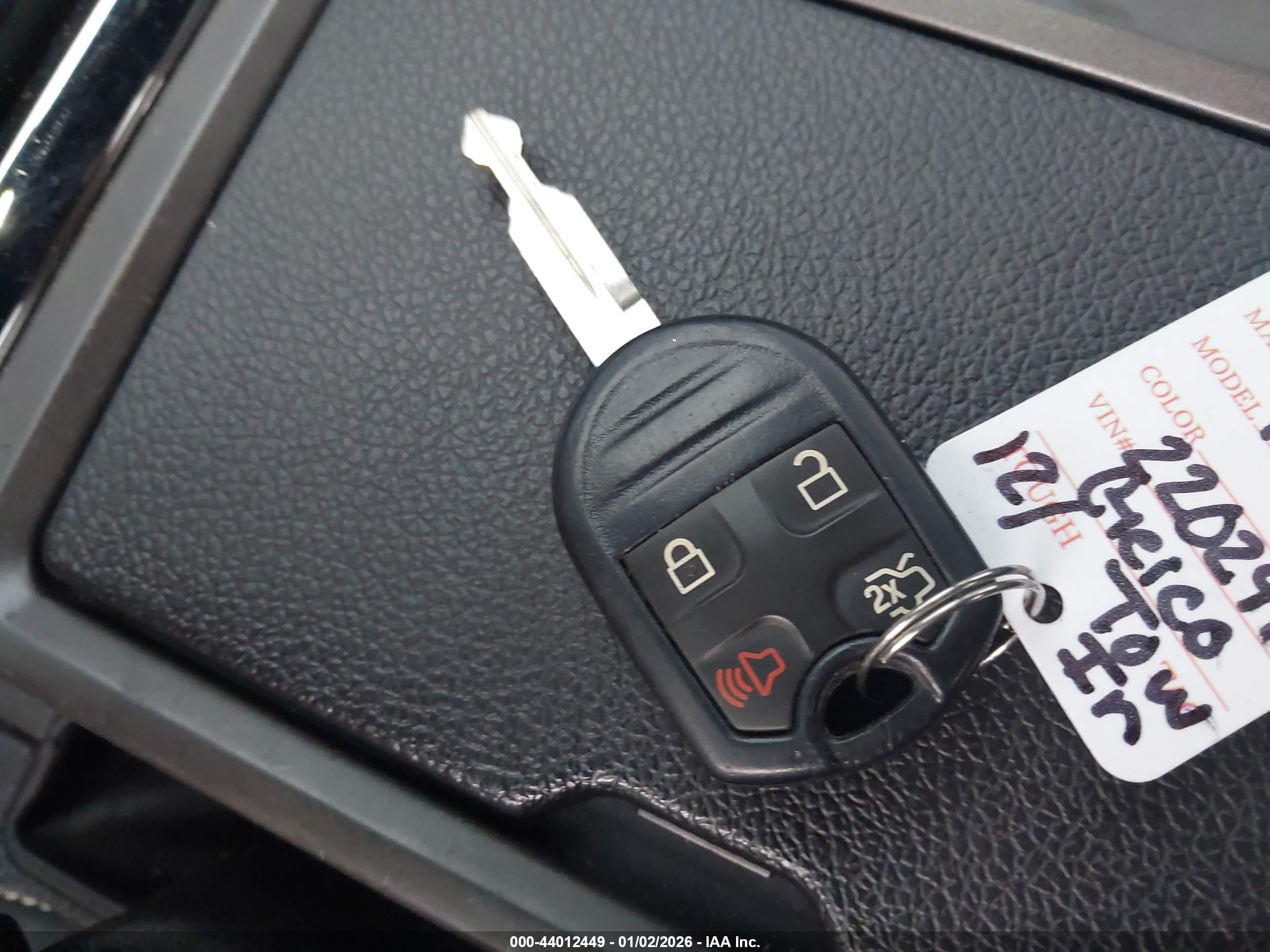 FORD MUSTANG image 11