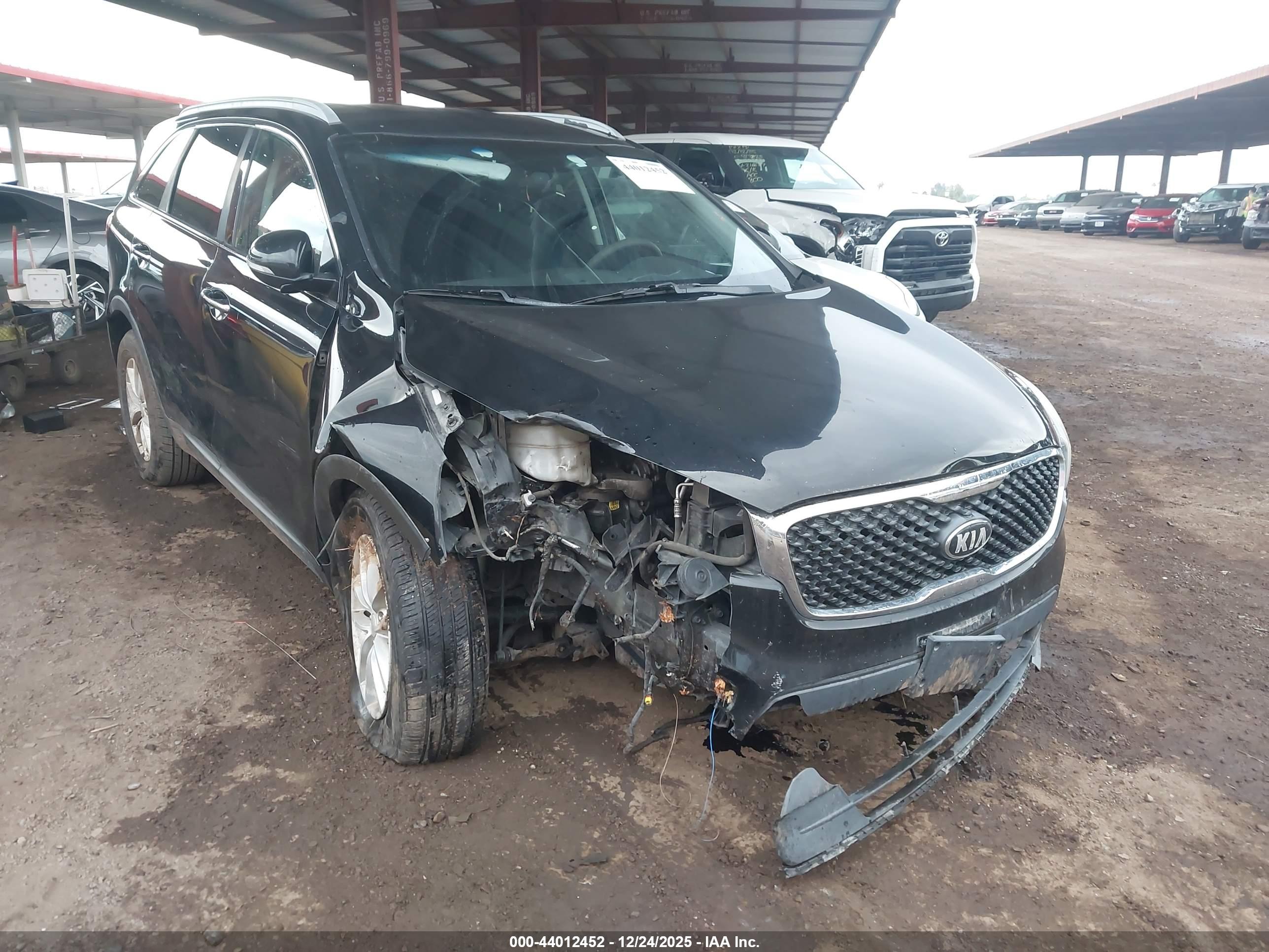 KIA SORENTO image 6