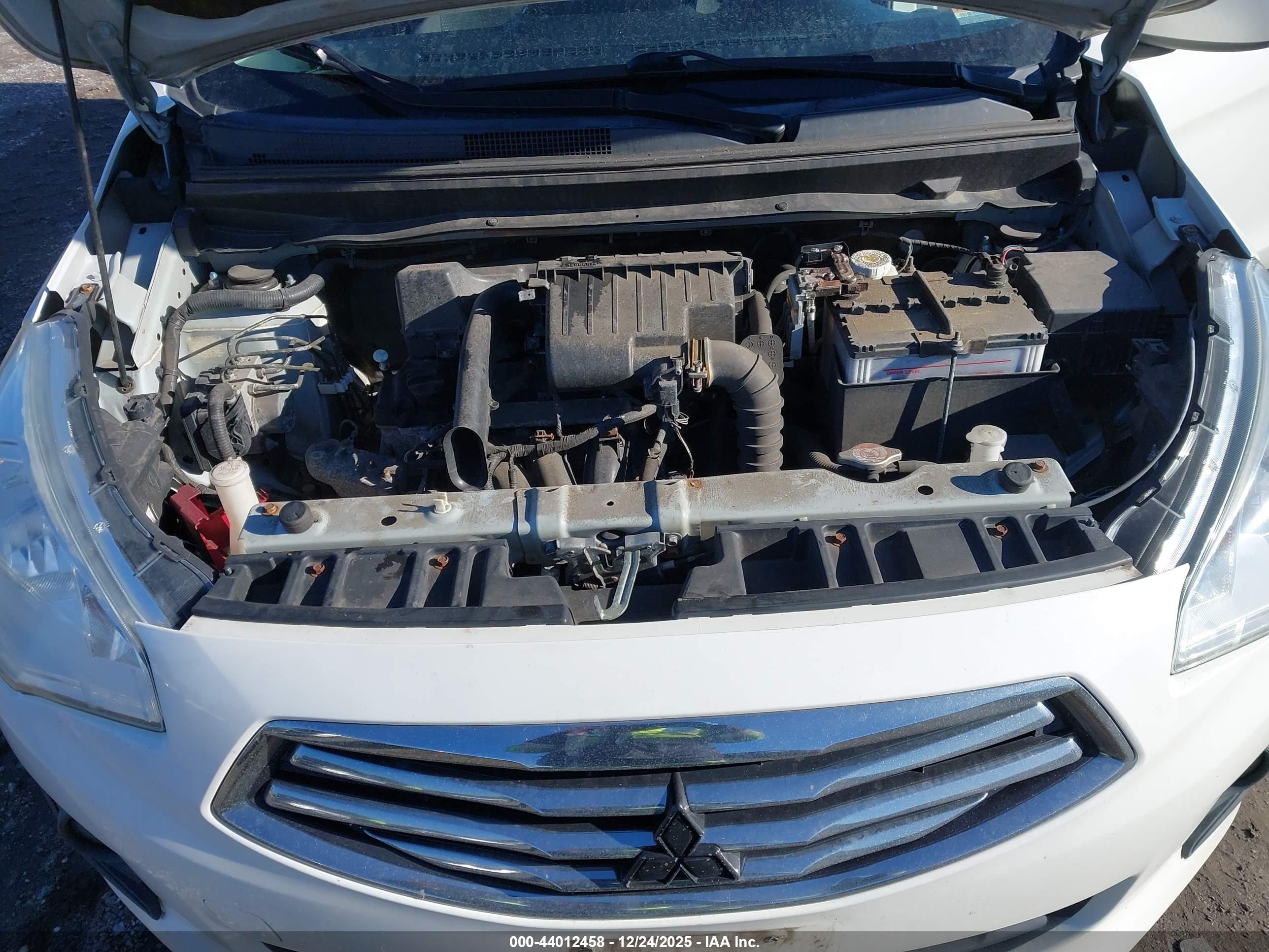 MITSUBISHI MIRAGE image 10