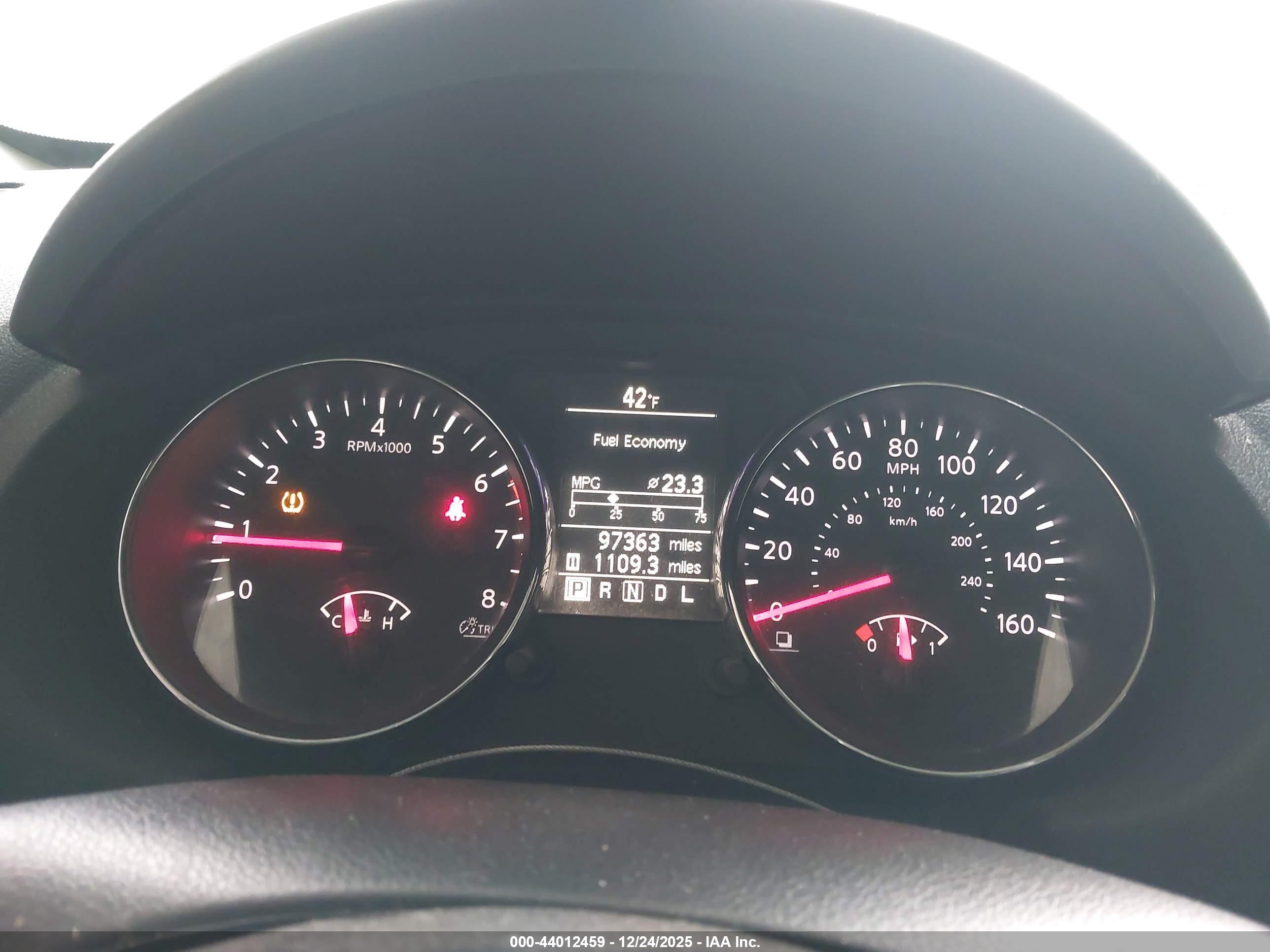 NISSAN ROGUE image 7