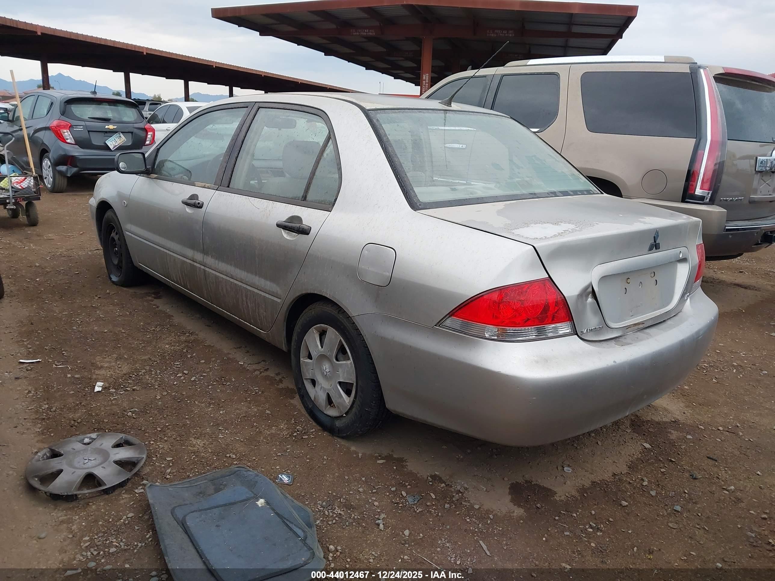 MITSUBISHI LANCER image 3